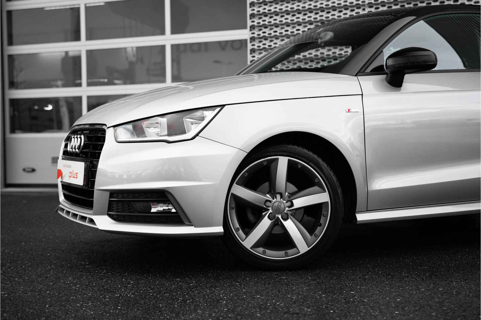 Audi A1 Sportback 1.0 TFSI 95pk Adrenalin | S-line ext. | 17" | Airco | Parkeerhulp achter - 6/46