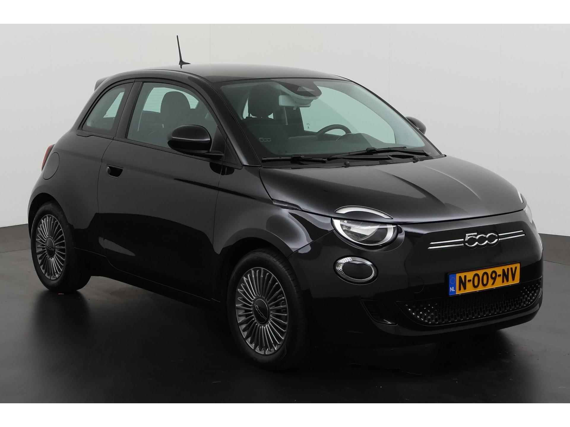 Fiat 500 RED 24 kWh 3-fase | 16.945,- na subsidie | Apple/Android Carplay | Digital Cockpit | Stoelverwarming | Zondag Open! - 32/43