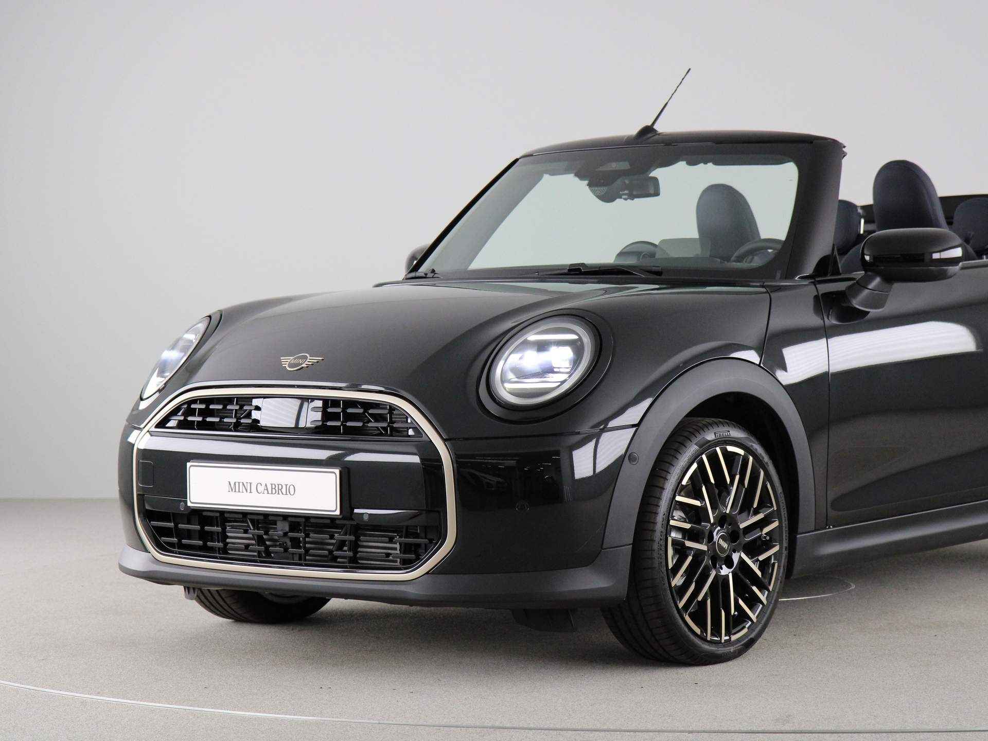 MINI Cooper Cabrio C Favoured Pakket M PRIVATE LEASE EUR 749,- (48 mnd/10.000 km) - 33/33