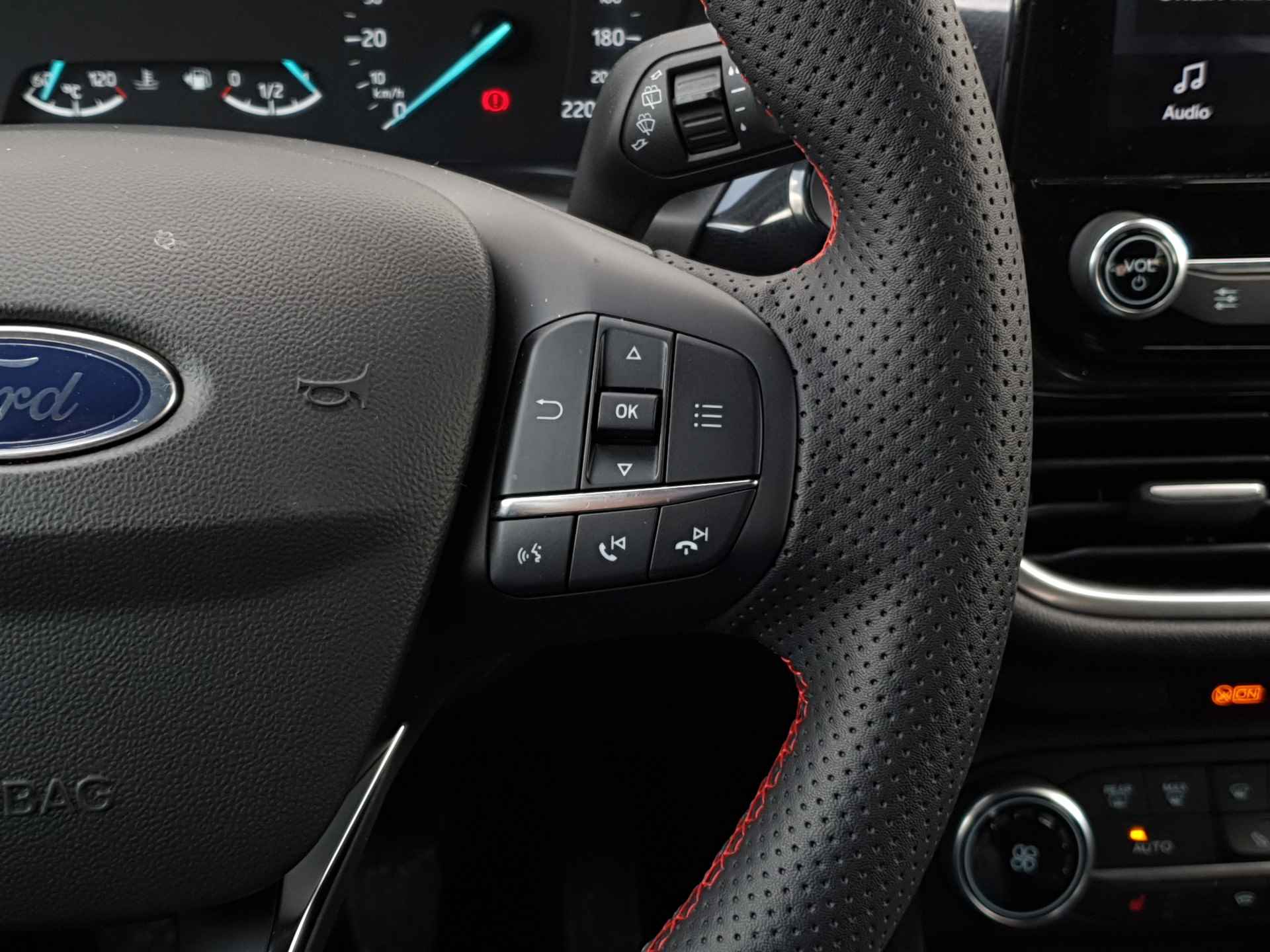 Ford Fiesta 1.0 Hybrid 125pk | Stoelverwarming | Keyless entry | Cruise Control | Apple Carplay/Android Auto - 16/36