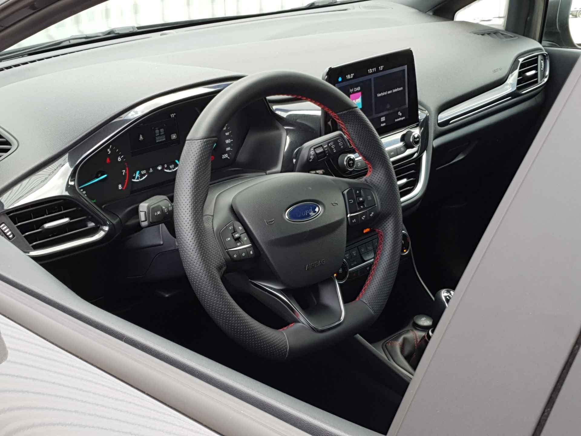 Ford Fiesta 1.0 Hybrid 125pk | Stoelverwarming | Keyless entry | Cruise Control | Apple Carplay/Android Auto - 29/36