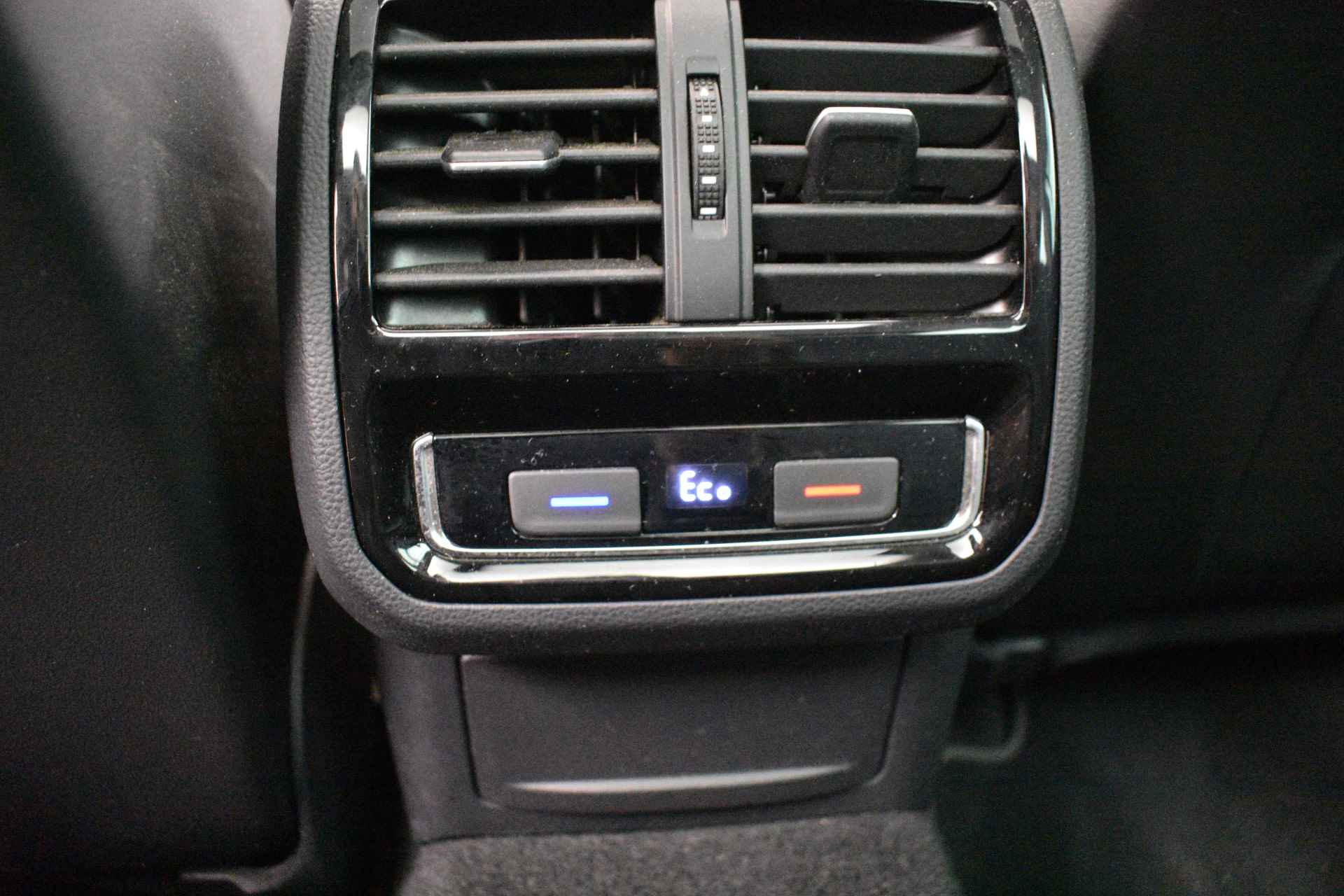 Volkswagen Passat GTE Virtual Disc pro navi elTrekh+aKlep 360ºCam Vol leder+mem Pano Head-Up - 33/45