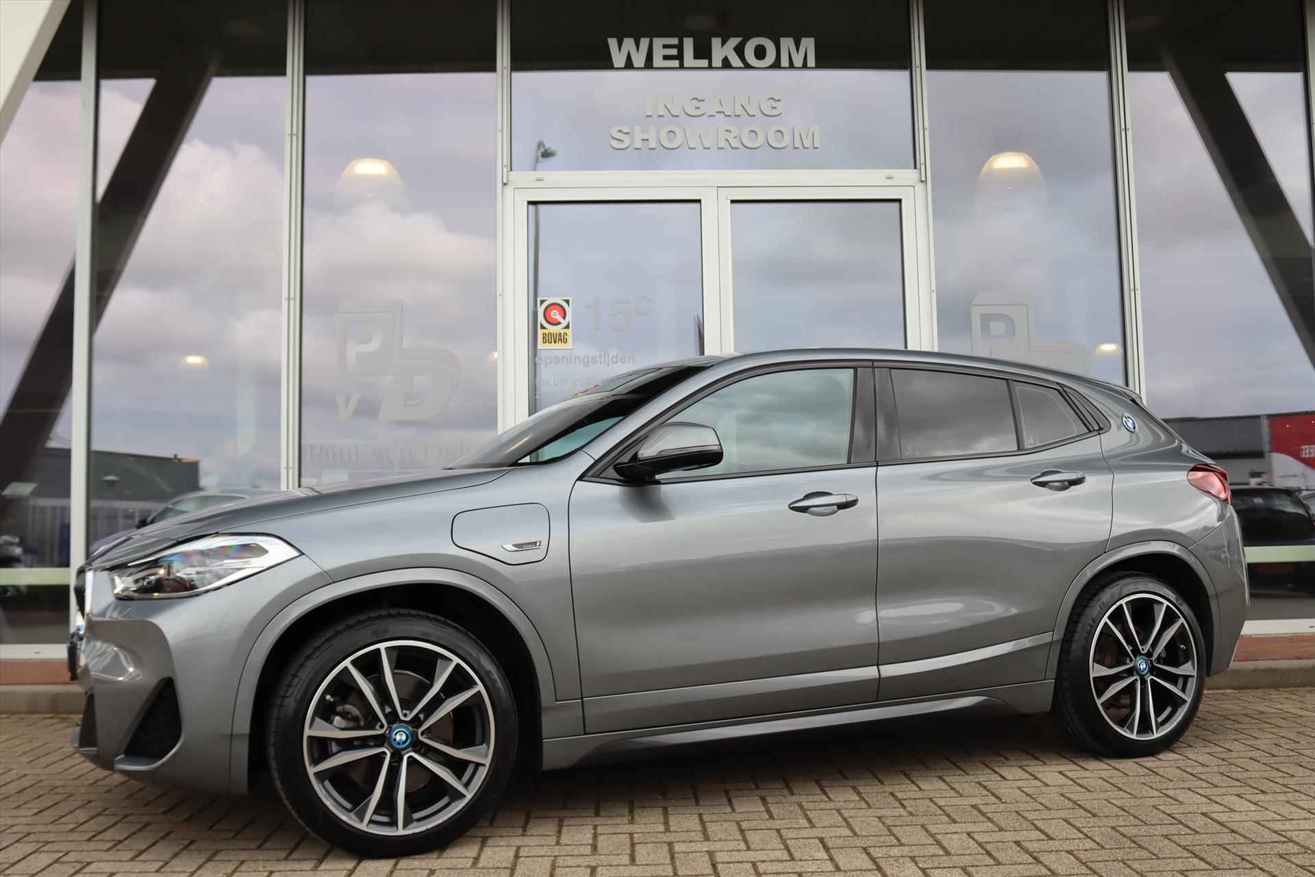 BMW X2 (f39) XDRIVE 25e 220PK AUTOMAAT M-SPORT SHADOW LINE | Navi | Sfeerverlichting | 19 Inch Lm | Clima | Stoel/Stuurverwarming | - 4/61