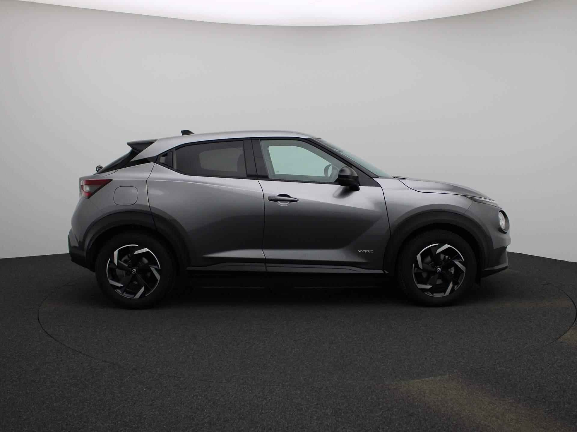 Nissan Juke 1.6 Hybrid N-Connecta 143pk | Automaat | Navigatie | Achteruitrijcamera | Climate Control | Apple CarPlay & Android Auto - 7/35