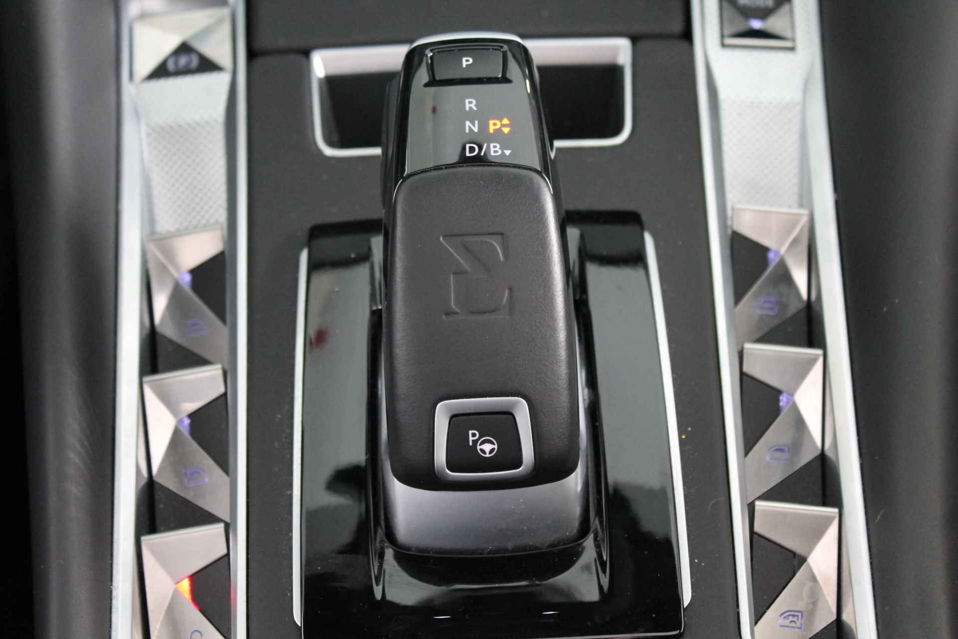 DS Ds 9 E-Tense Plug-In Hybrid 225pk Aut Rivoli + | Pano dak | 360 camera | parkeersensoren voor en achter | Apple CarPlay - 21/33