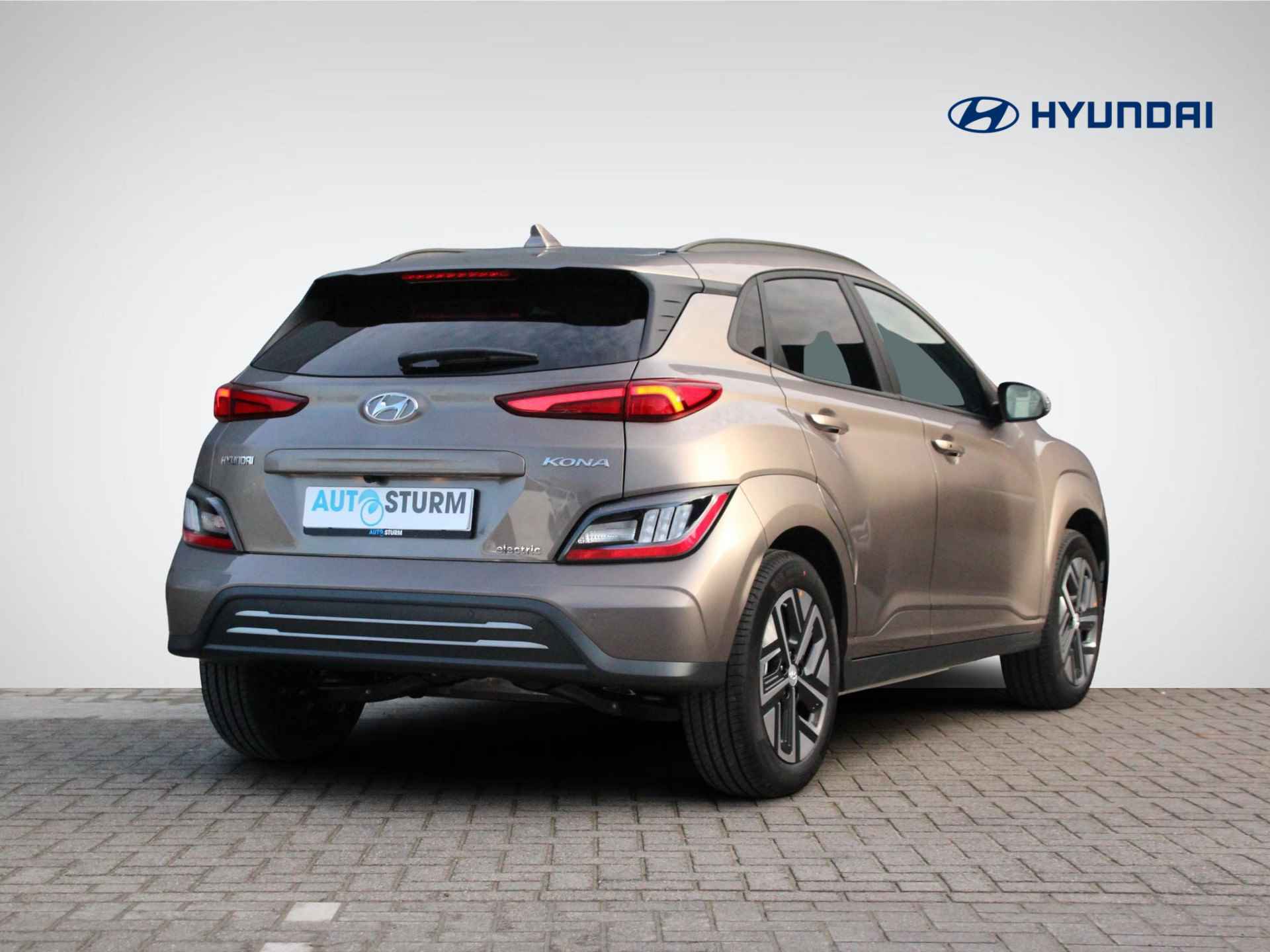 Hyundai Kona EV Fashion 39 kWh *SUBSIDIE MOGELIJK* | Head-Up Display | Navigatie | Camera | Apple Carplay/Android Auto | Premium Audio | Keyless Entry | Rijklaarprijs! - 4/25