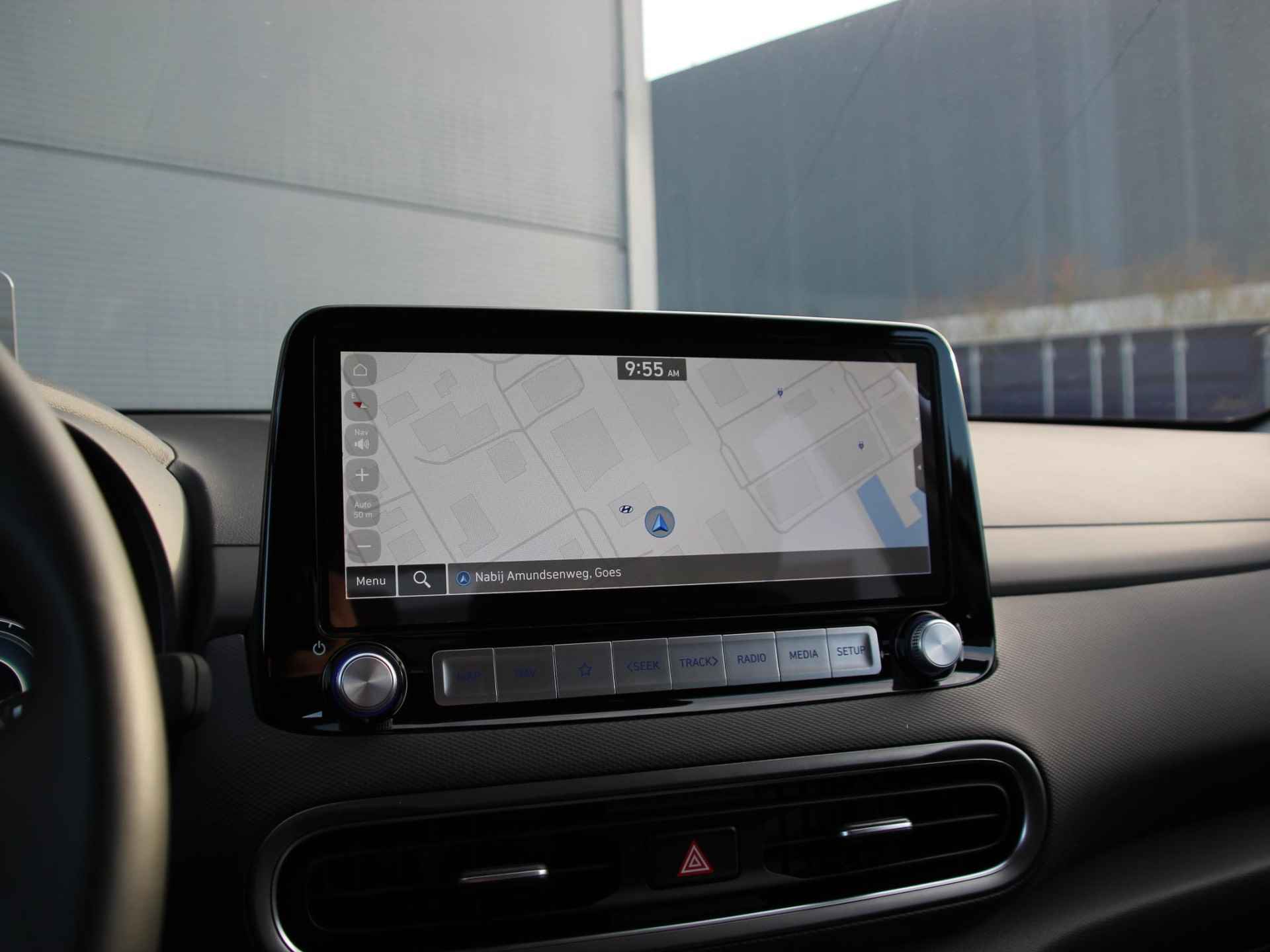 Hyundai Kona EV Fashion 39 kWh *SUBSIDIE MOGELIJK* | Head-Up Display | Navigatie | Camera | Apple Carplay/Android Auto | Premium Audio | Keyless Entry | Rijklaarprijs! - 15/25