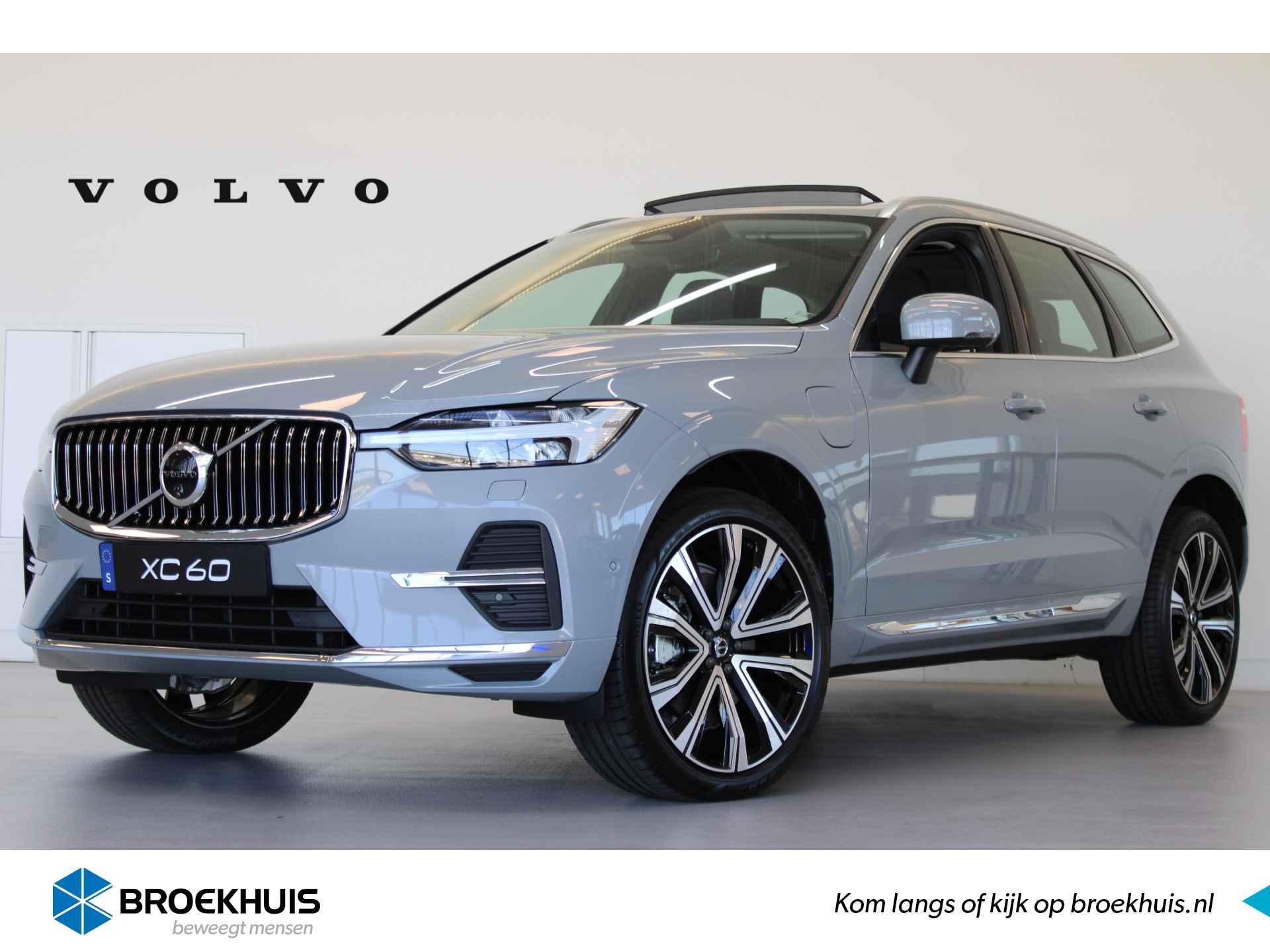 Volvo XC60 T6 350PK AWD Ultra Bright | Gelam Glas | Luchtvering | 360º view | HUD | Alarm - 1/72