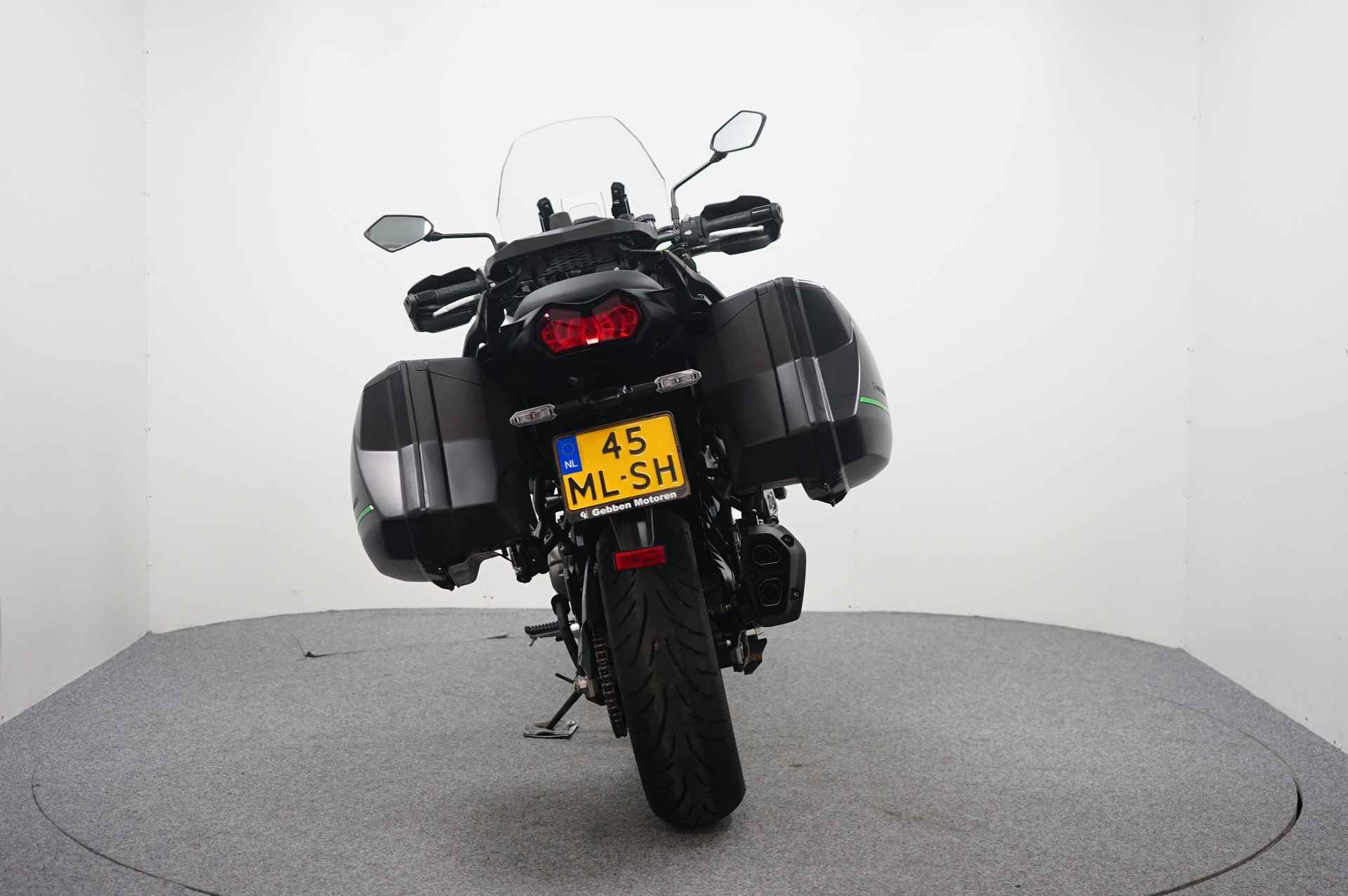 Kawasaki VERSYS 1000 GERESERVEERD TM 22/2 HH - 15/31