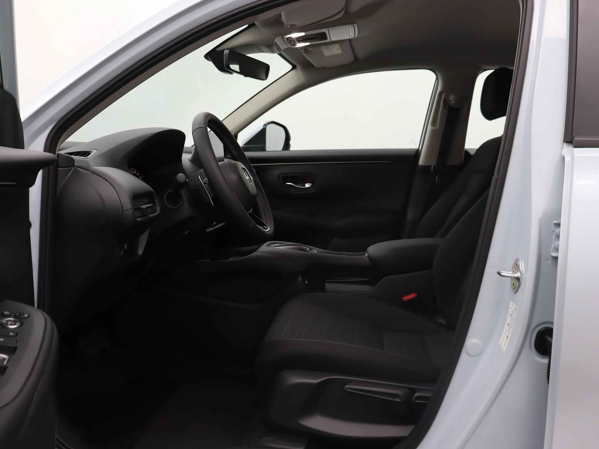 Honda ZR-V 2.0 e:HEV Elegance | Incl. € 2500,- Voorraadactie! | Tot 10 jaar garantie!* | Navigatie | Honda Sensing | Parkeercamera | Parkeersensoren | - 23/33