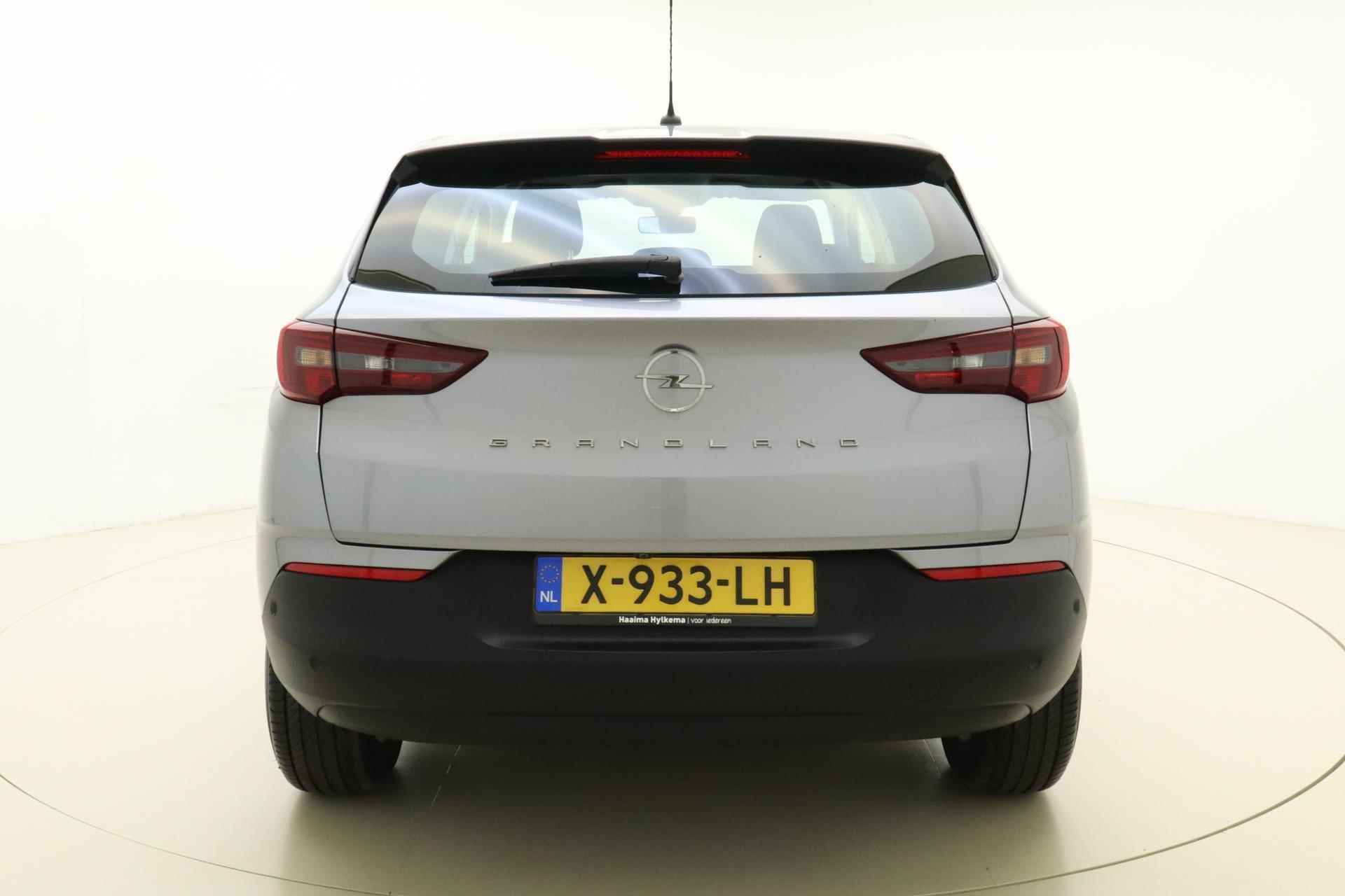 Opel Grandland 1.2 Turbo 130pk Edition | Navigatie via Apple Carplay | Camera | Climate control | Stoel & Stuurverwarming | Lichtmetalen velgen - 12/30
