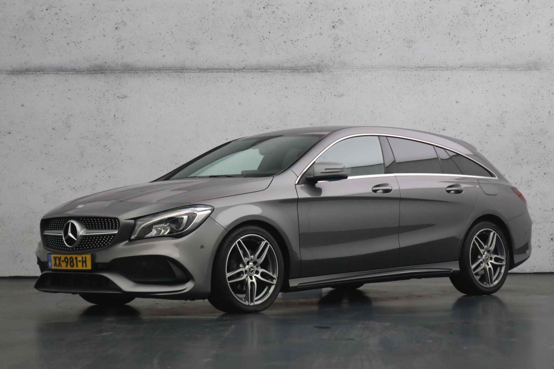 Mercedes-Benz CLA-Klasse Shooting Brake 180 | AMG-Styling | Stoelverwarming | Camera | Parkeersensoren | Apple carplay - 6/32