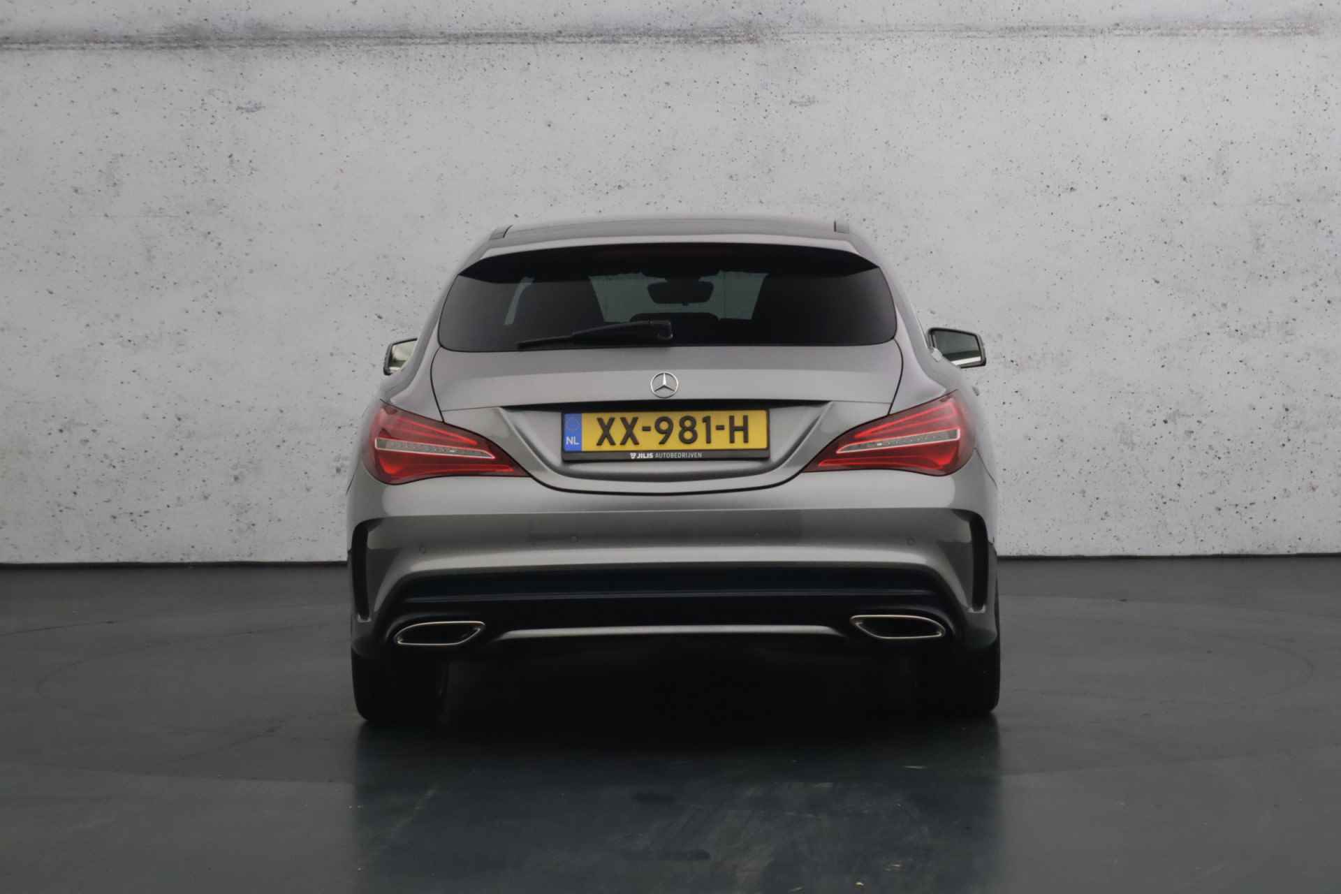 Mercedes-Benz CLA-Klasse Shooting Brake 180 | AMG-Styling | Stoelverwarming | Camera | Parkeersensoren | Apple carplay - 15/32