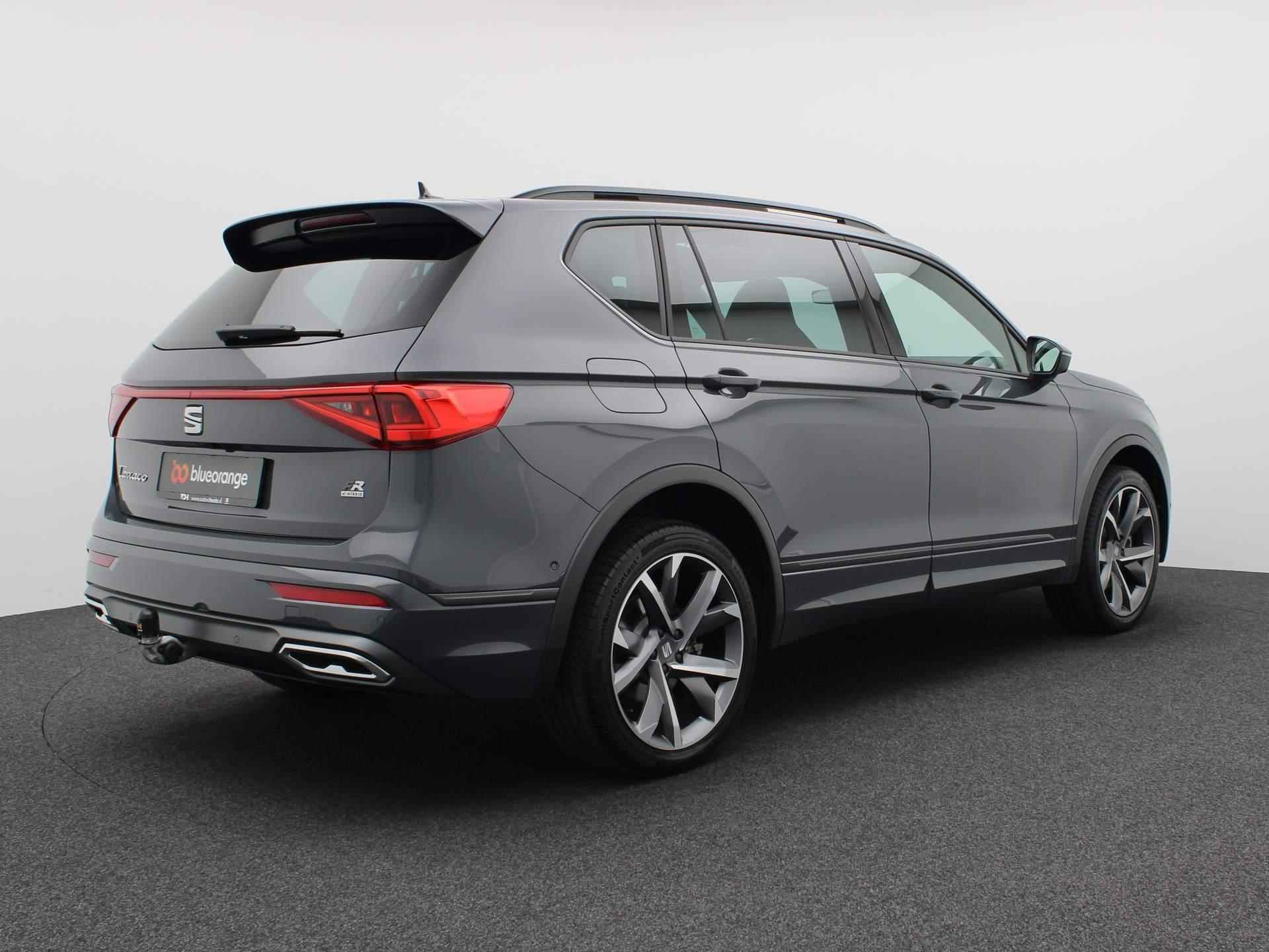 SEAT Tarraco 1.4 TSI e-Hybrid PHEV FR 245PK DSG Panoramadak, trekhaak, achteruitrijcamera, stuur/stoelverwarming voor+achter, keyless, 20'' lichtmetaal - 3/52