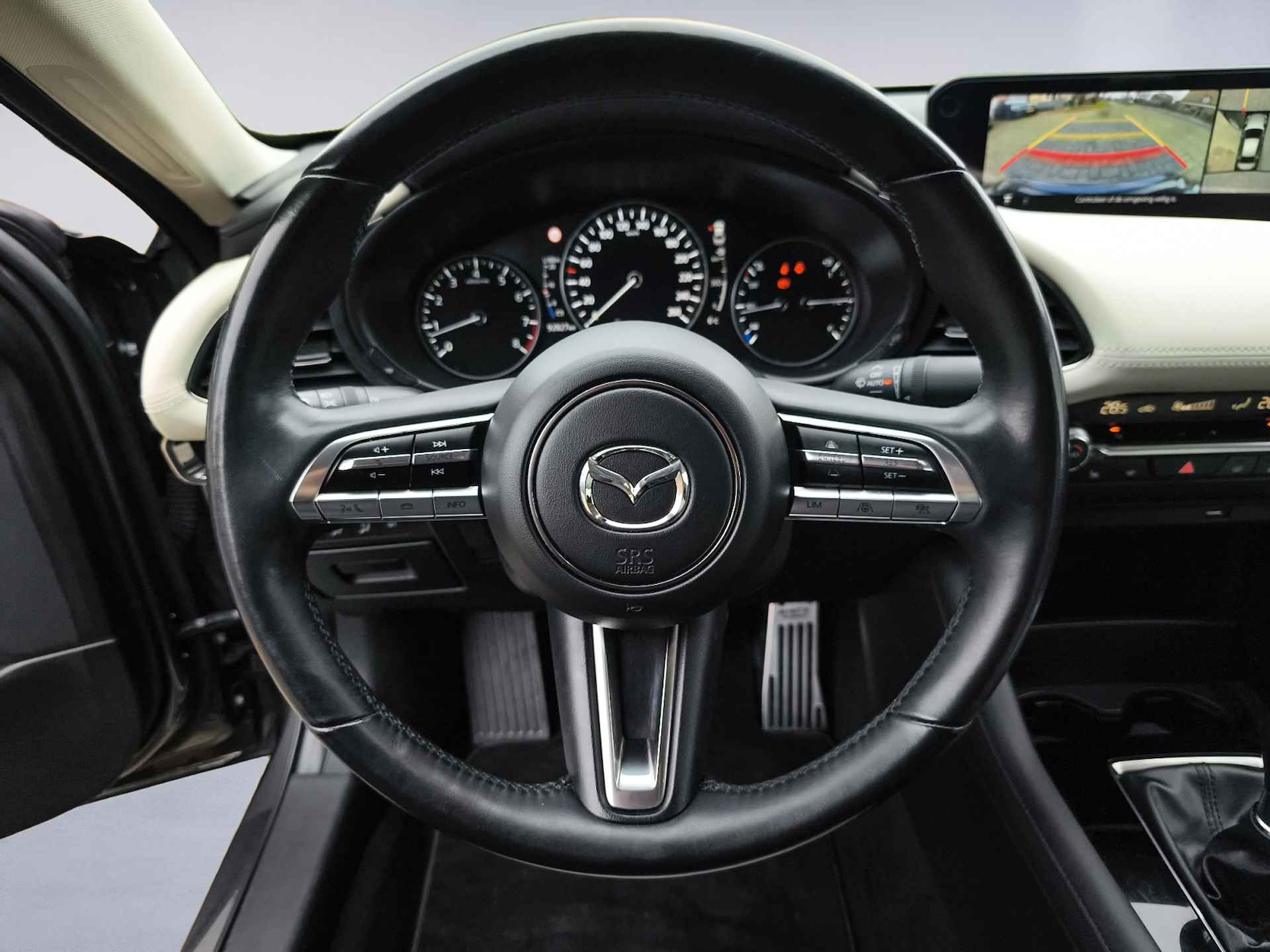 Mazda 3 2.0 e-SkyActiv-X M Hybrid 180 Luxury (180PK), 1e-Eig. Dealer-Onderh. BOVAG-Garantie. NL-Auto. Leer, Navigatie/Apple-Carplay/Android-Auto, Adaptive-Cruisecontrol, Parkeersensoren-V+A, Keyless-Entry/Start, Stoelverwarming, LM.-Velgen-18Inch, Privacy-Glas - 17/41