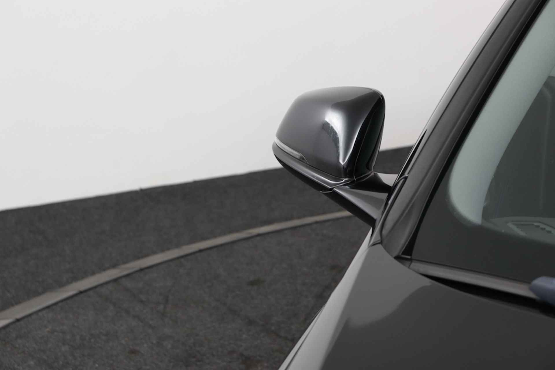 BMW 2 Serie Gran Coupé 218i High Executive Black Edition - Panorama, Orig.NL - 12 MND GARANTIE | Leer | Live Cockpit PRO | LED+ | Camera -RIJKLAAR - 35/50
