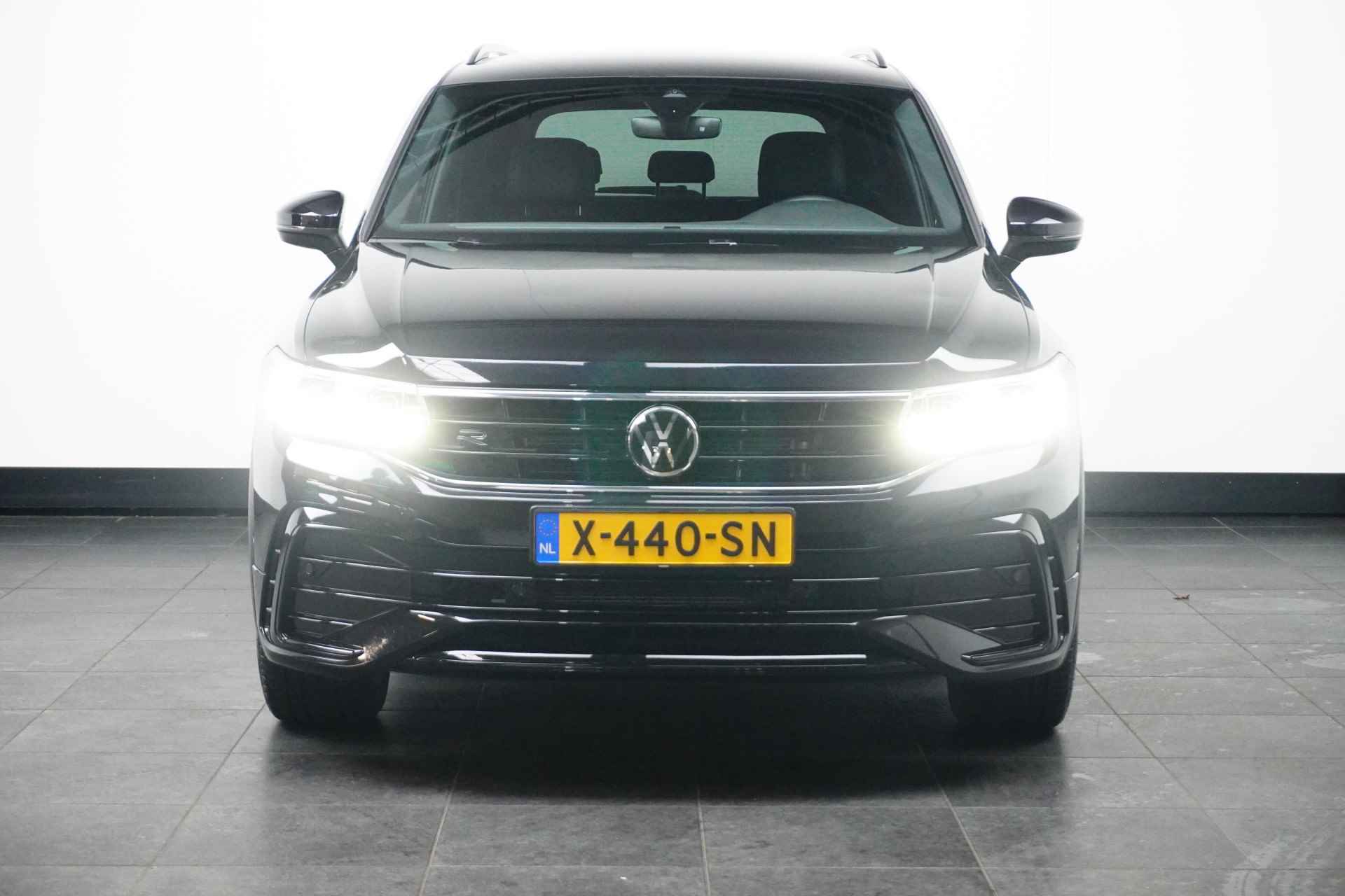 Volkswagen Tiguan 2.0 TSI 190PK DSG-7 4Motion R-Line | TREKHAAK | BLACKSTYLE | AUTO A. KLEP | CAMERA - 3/29