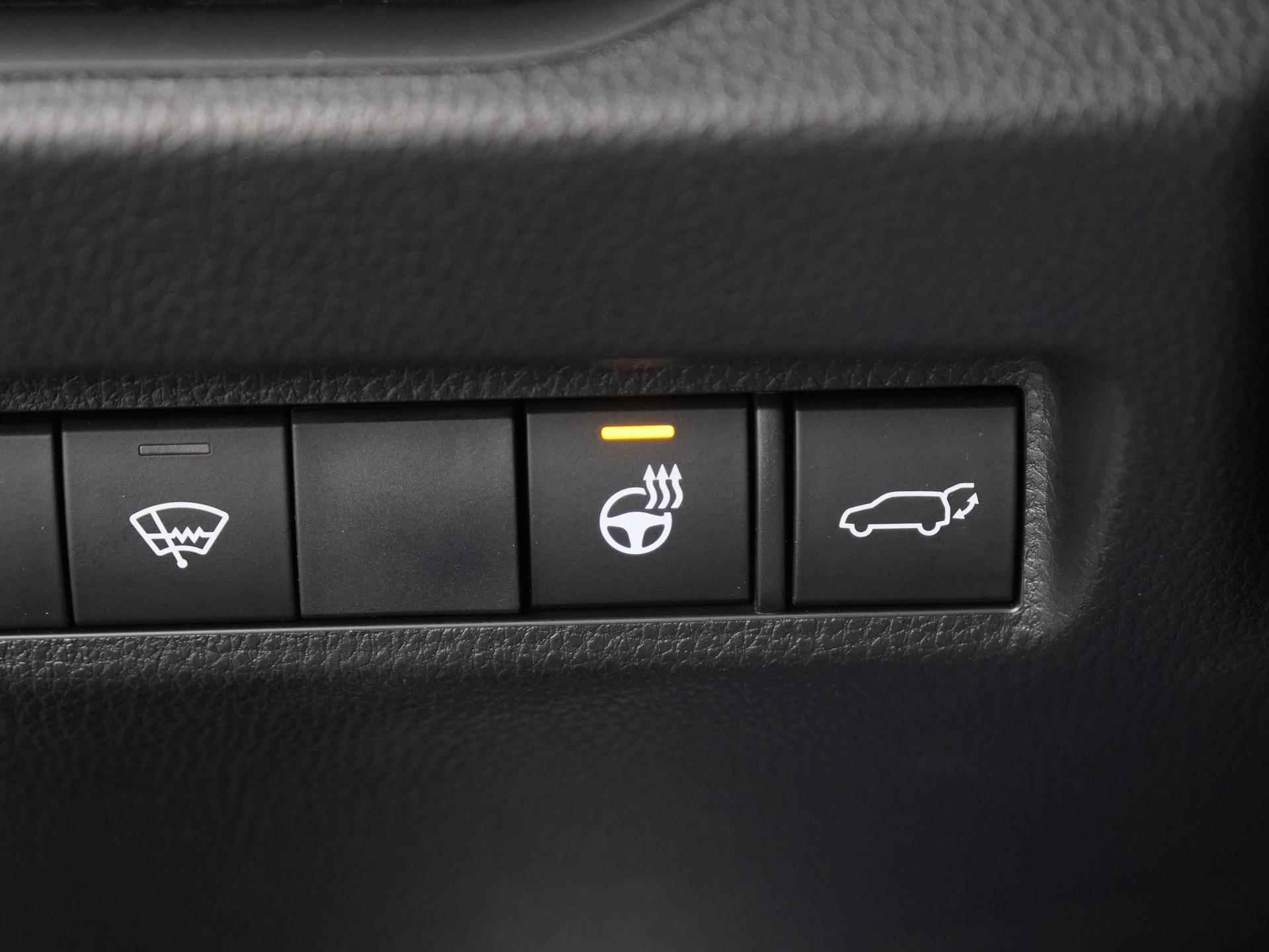 Toyota RAV4 2.5 Hybrid Style | Leder | Camera | Elek klep | Blind spot |  Zondag Open! - 33/40