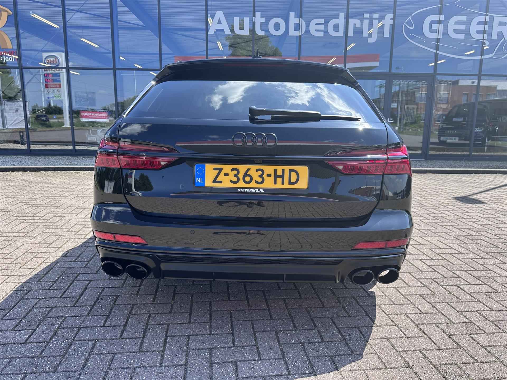 Audi A6 Avant 55 TFSI e quattro Competition / Pano-schuifdak / S6 Diffuser - 45/67