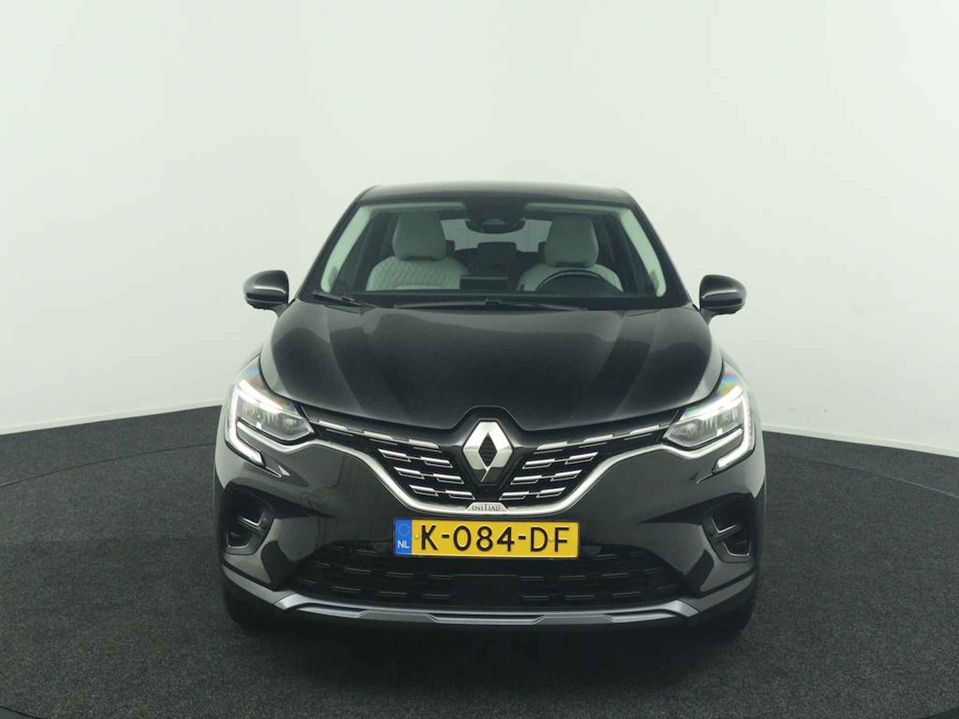 Renault Captur 1.3 TCe 130 Initiale Paris | Trekhaak | 1e Eigenaar | Origineel NL | 360 Camera | Bose Premium Audio | Stoel -en Stuurwiel verwarming | Rundleder | Navigatie | Climate Control | Adaptieve Cruise Control | - 9/49