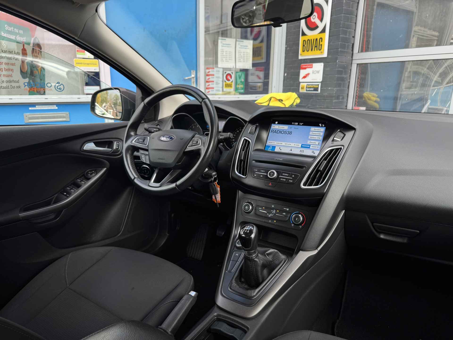 Ford Focus 1.0 Lease Edition | Navigatie | Cruise Control | Apple Carplay | Airco | Rijklaar + 12 Maand BOVAG Garantie - 38/47