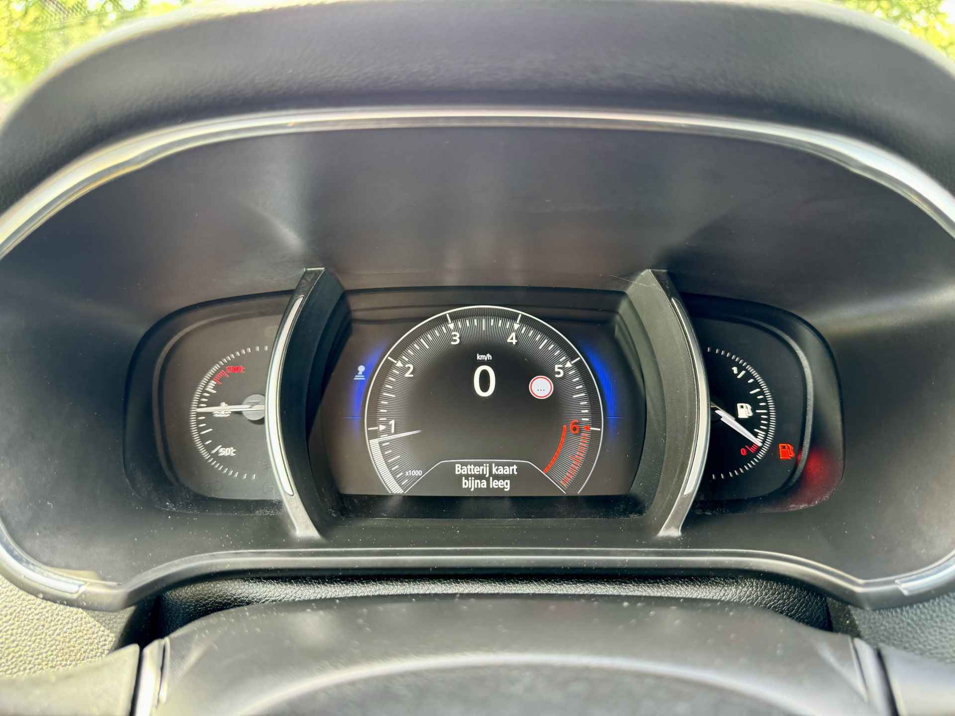 Renault Mégane 1.2 TCe Bose | Climate Control | Navigatie | Voorstoelen Verwarmd | Head Up Display | Rijklaar + 12 Maand BOVAG Garantie - 11/36