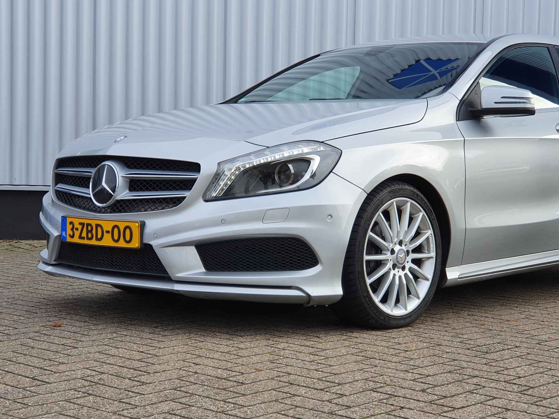 Mercedes-Benz A-Klasse 180 Automaat AMG-Pakket | Cruise Control | Alcantara | Airco | Navigatie - 5/32