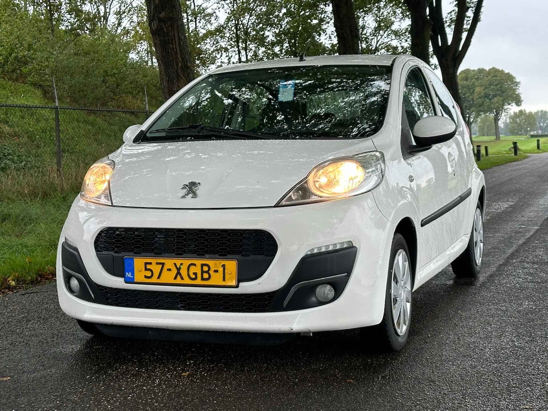 Peugeot 107 1.0 Active | Airco | 5 deurs | Org. NL | Nieuw model | LED - 4/18