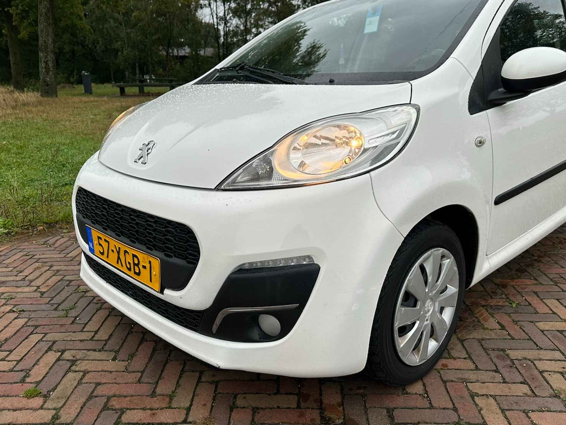 Peugeot 107 1.0 Active | Airco | 5 deurs | Org. NL | Nieuw model | LED - 16/18