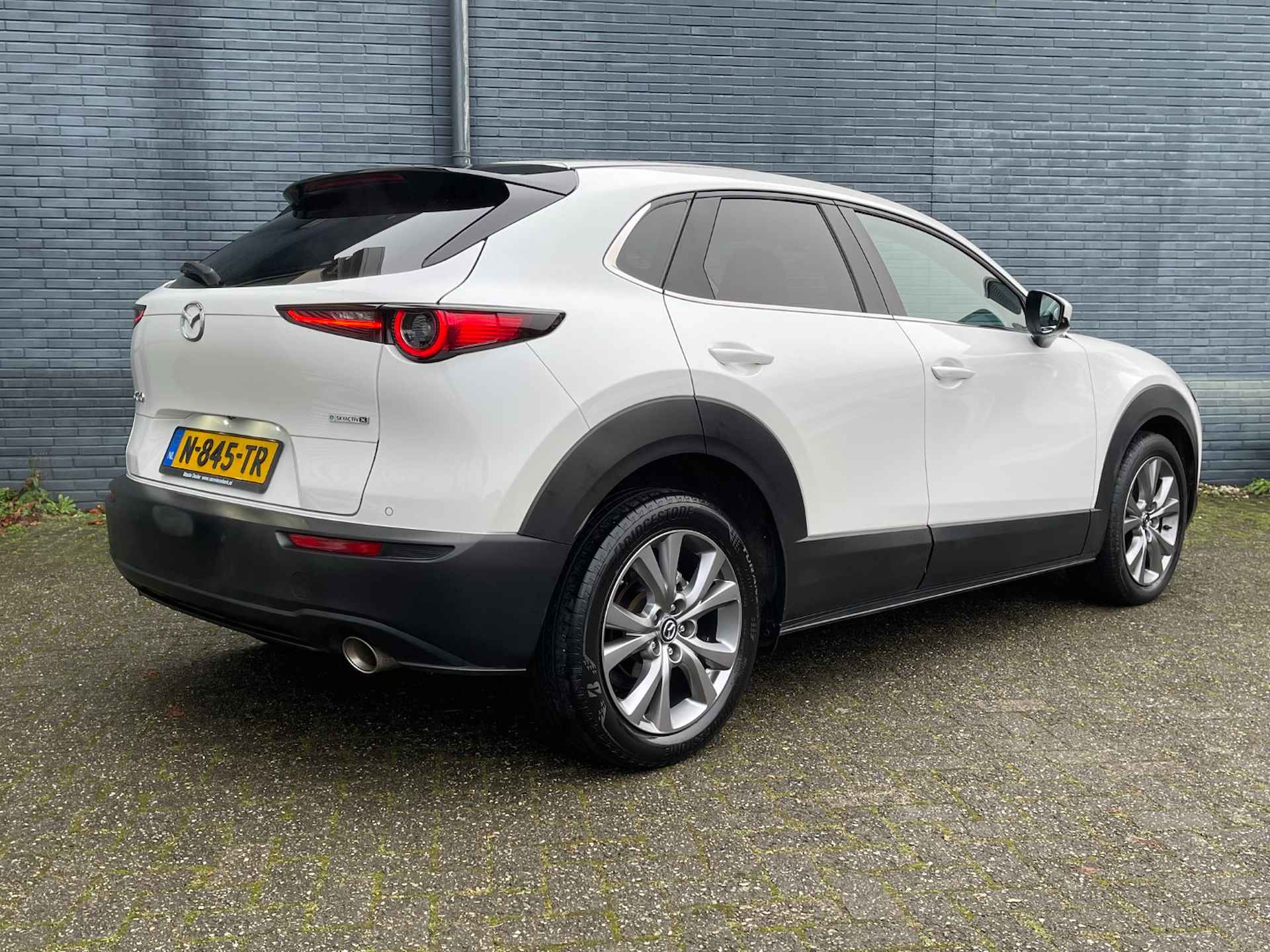 MAZDA Cx-30 E-Skyactiv M-Hybrid 186pk Automaat Sportive | BOSE Audio | Blindspot | Navi & Carplay | Adaptieve Cruisecontrol | Parkeercamera | Head Up Display | - 2/35