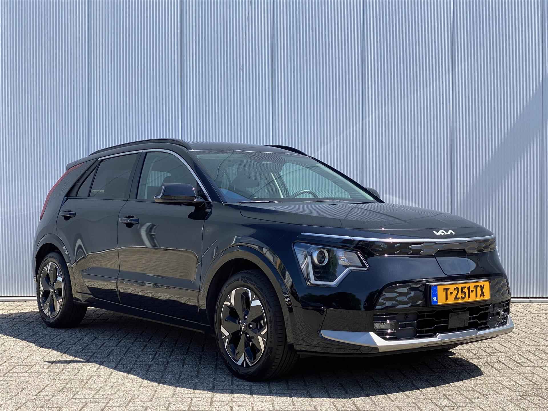 KIA e-Niro 64,8 kWh 204pk Aut Edition | Navigatie | Camera | Stoel & Stuurverwarming | Adaptive Cruise | - 3/37