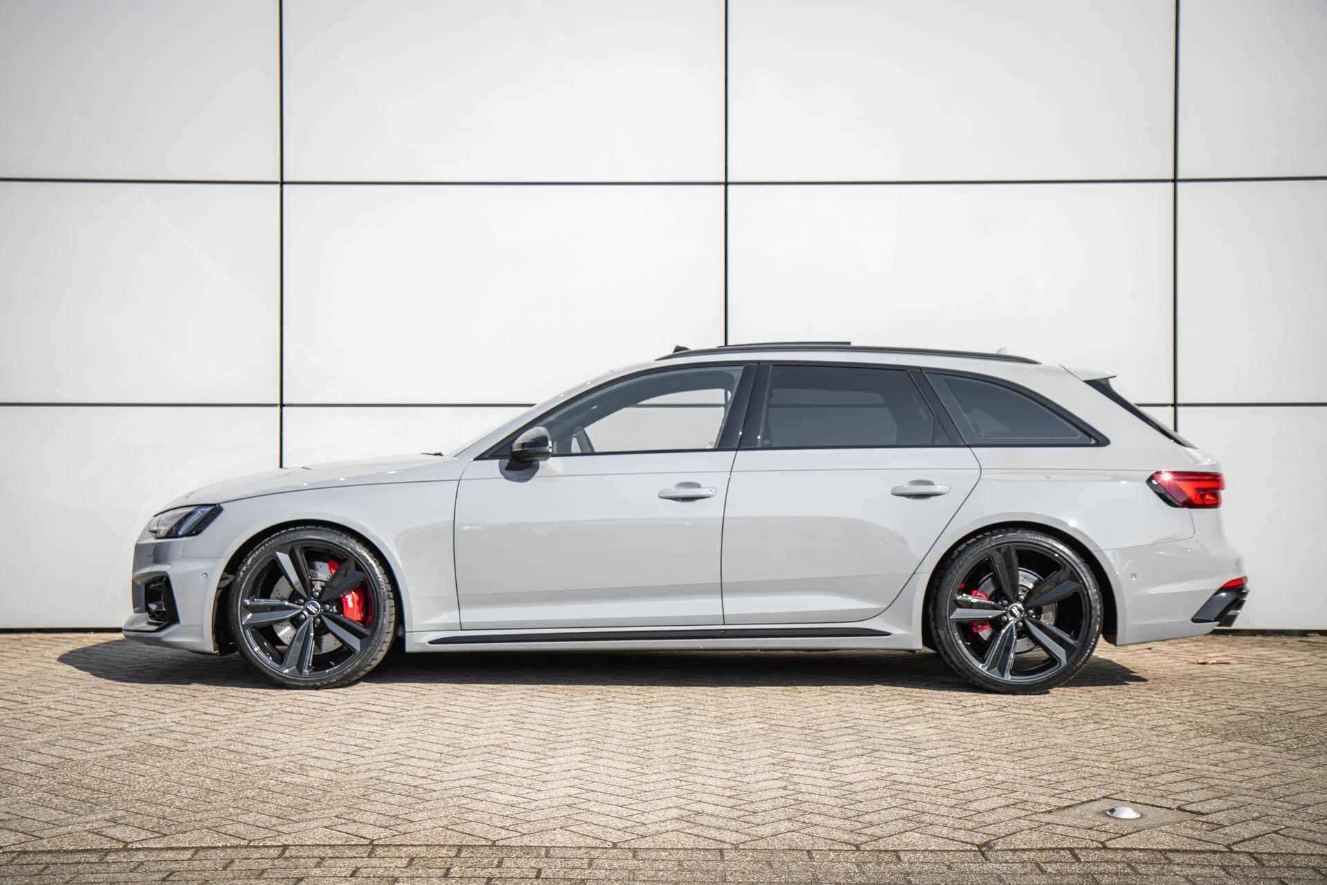 Audi RS 4 Avant 2.9 TFSI 450pk quattro | Panoramadak | B&O | Matrix-LED | Leder | Sportstuur - 3/57