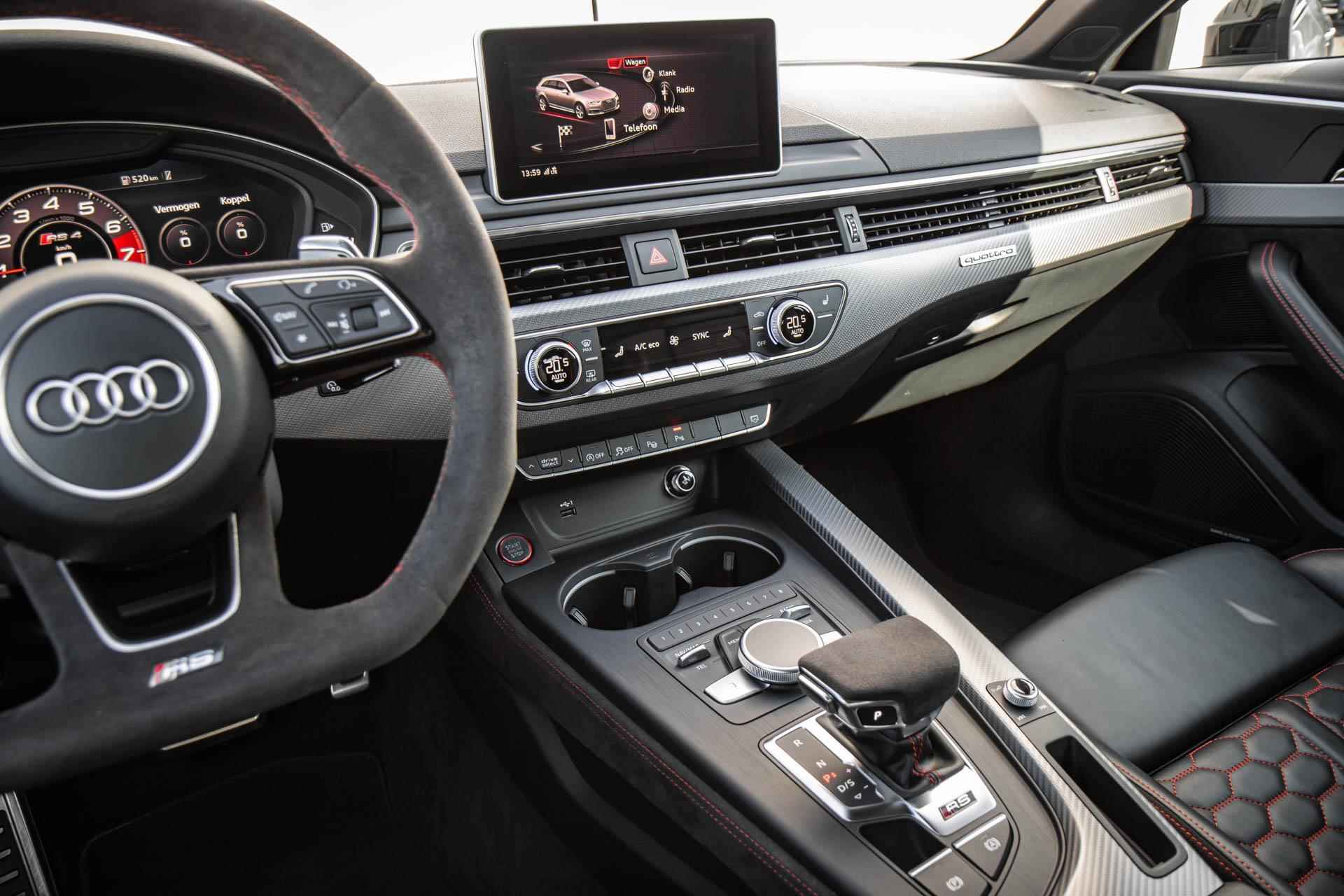 Audi RS 4 Avant 2.9 TFSI 450pk quattro | Panoramadak | B&O | Matrix-LED | Leder | Sportstuur - 32/57