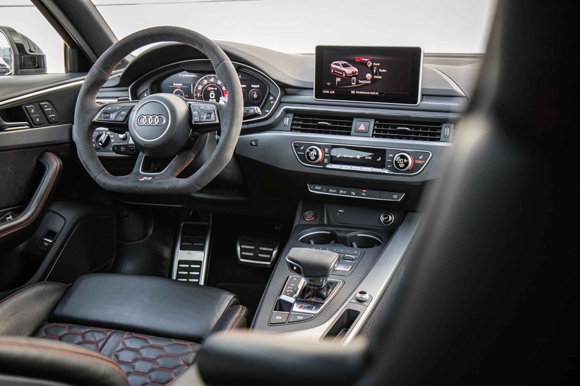 Audi RS4 Avant 2.9 TFSI 450pk quattro | Panoramadak | B&O | Matrix-LED | Leder | Sportstuur - 51/57
