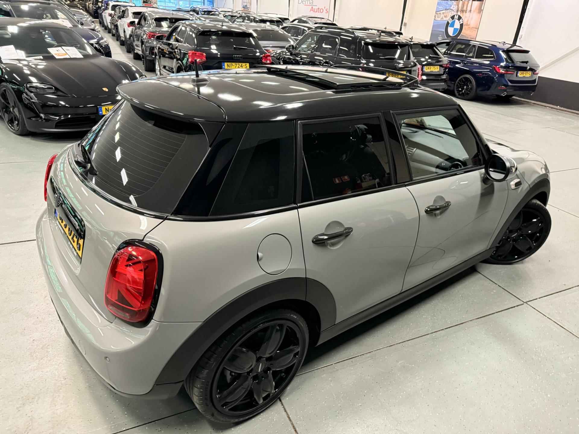 Mini 1.2 One COOPER CHILI BLACK-EDITION 18''JCW/PANO/LED/ECC/PDC/// - 4/30