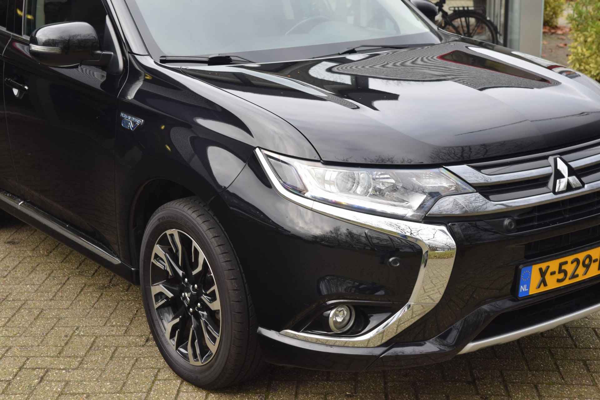 Mitsubishi Outlander 2.0 PHEV Premium met Nav/Cam/Led/Rockfort Audio - 29/38