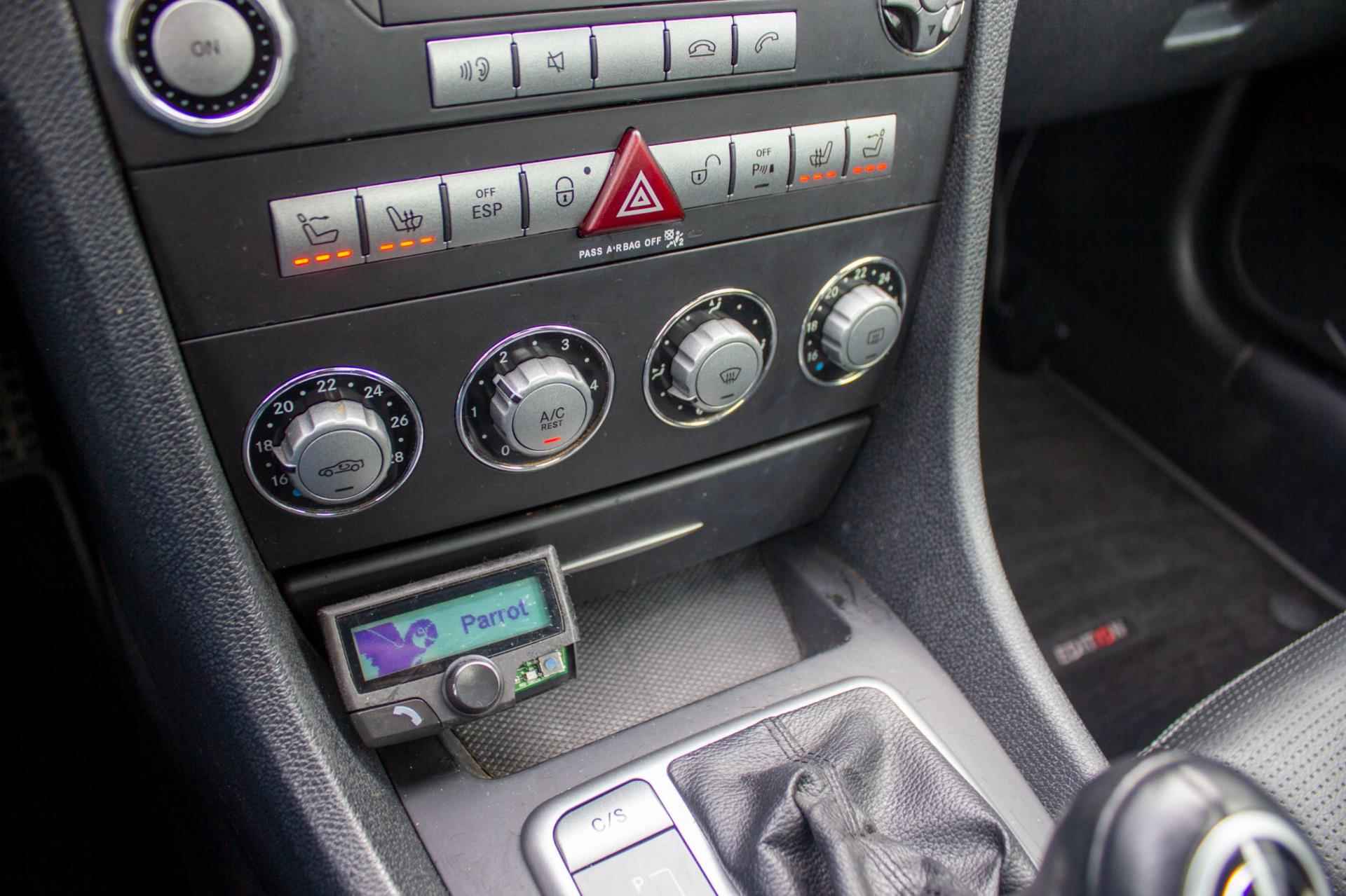 Mercedes-Benz SLK-klasse 200 K. Edition | Prijs rijklaar incl. 12 mnd garantie | Orig NL Leder Stoelverwarming Pdc Navi - 23/35