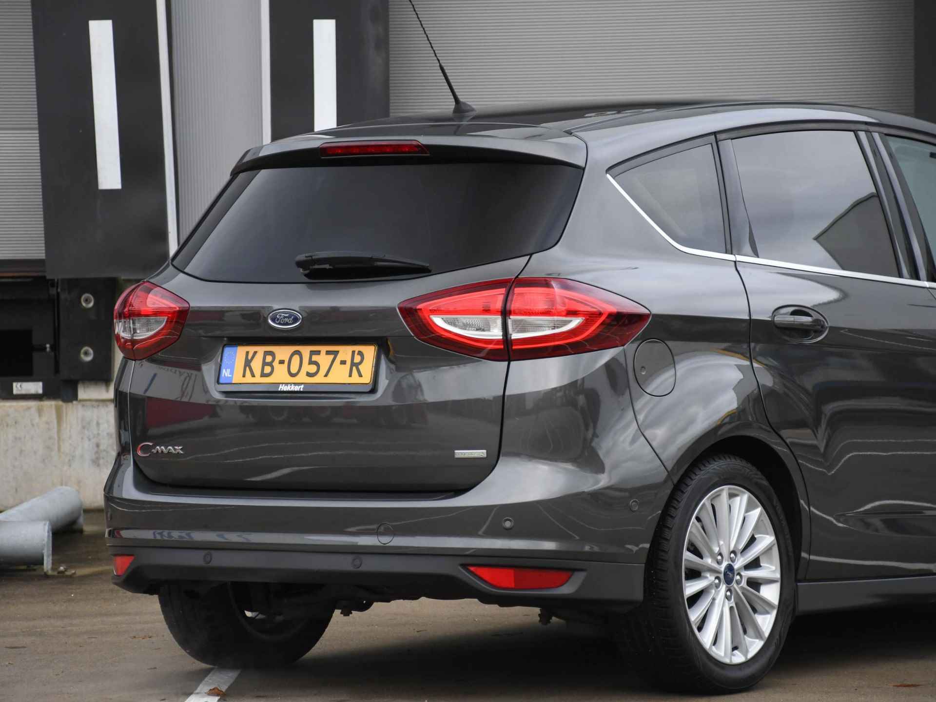 Ford C-Max Titanium 1.0 EcoBoost 125pk NAVI | AUT. INPARKEREN | QUICK CLEAR | KEYLESS ENTRY | CRUISE | 17''LM - 5/28