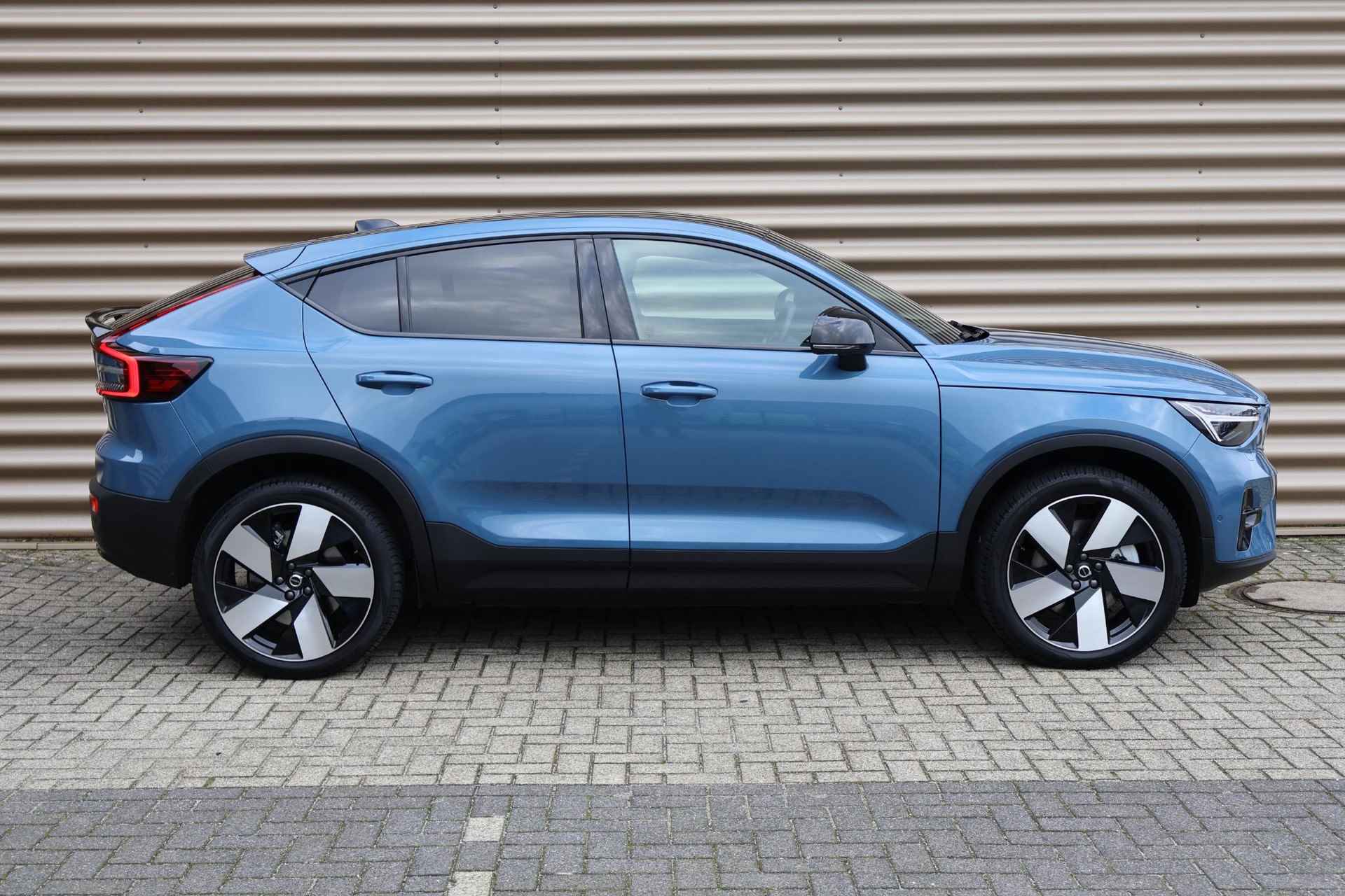 Volvo C40 Single Motor Extended Range Ultimate 82 kWh | 4-season banden - 6/44