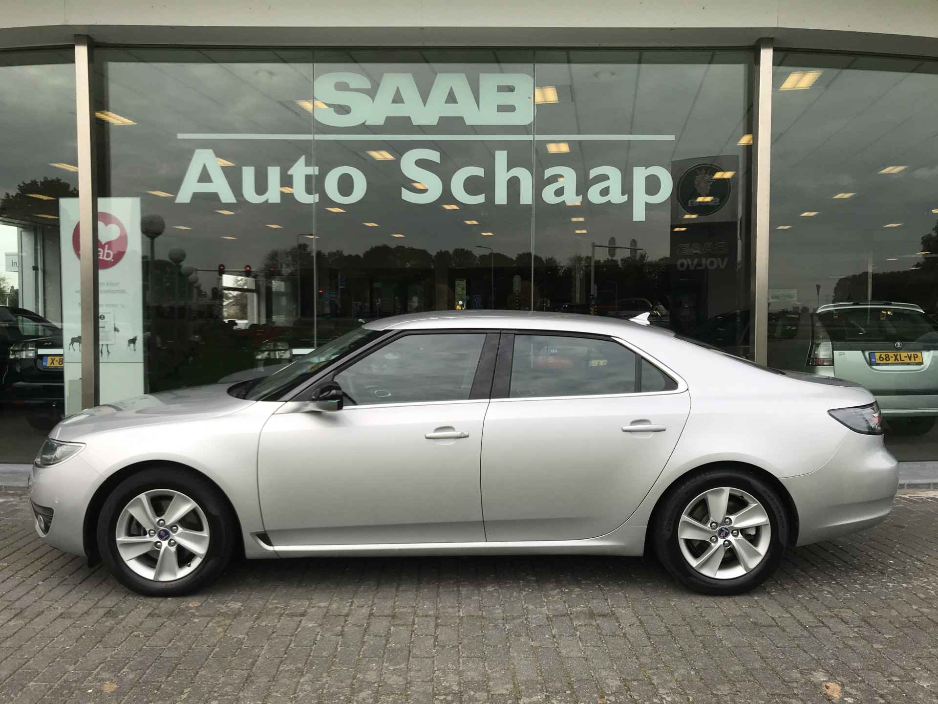 Saab 9-5 2.0T Vector Exklusiv Automaat | Rijklaar incl garantie | Vaste trekhaak Lederen bekleding Navigatie - 2/36