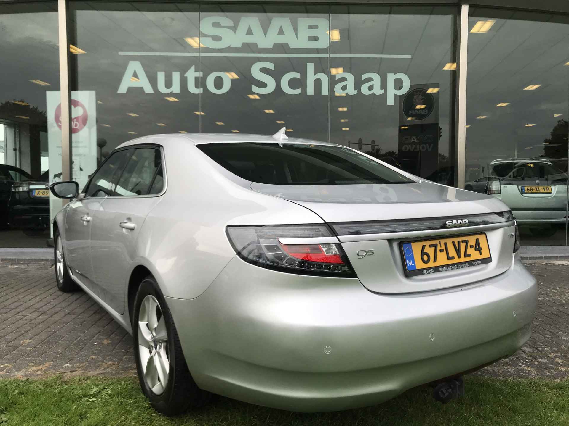 Saab 9-5 2.0T Vector Exklusiv Automaat | Rijklaar incl garantie | Vaste trekhaak Lederen bekleding Navigatie - 3/36