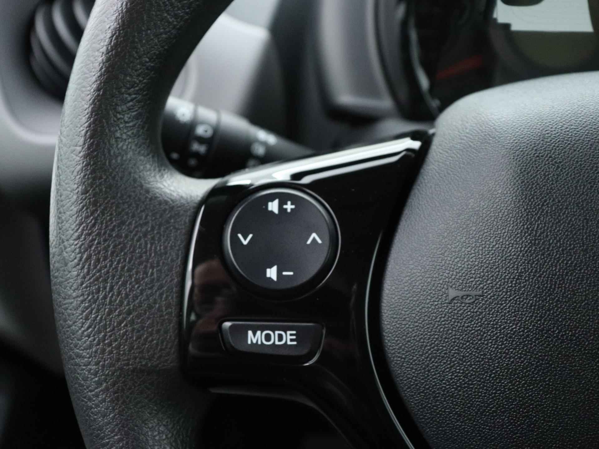 Peugeot 108 Active 72pk | Airco | Mistlampen Voor | Bluetooth | Achterbank In Delen Neerklapbaar | Elektrische Ramen Voor - 23/30