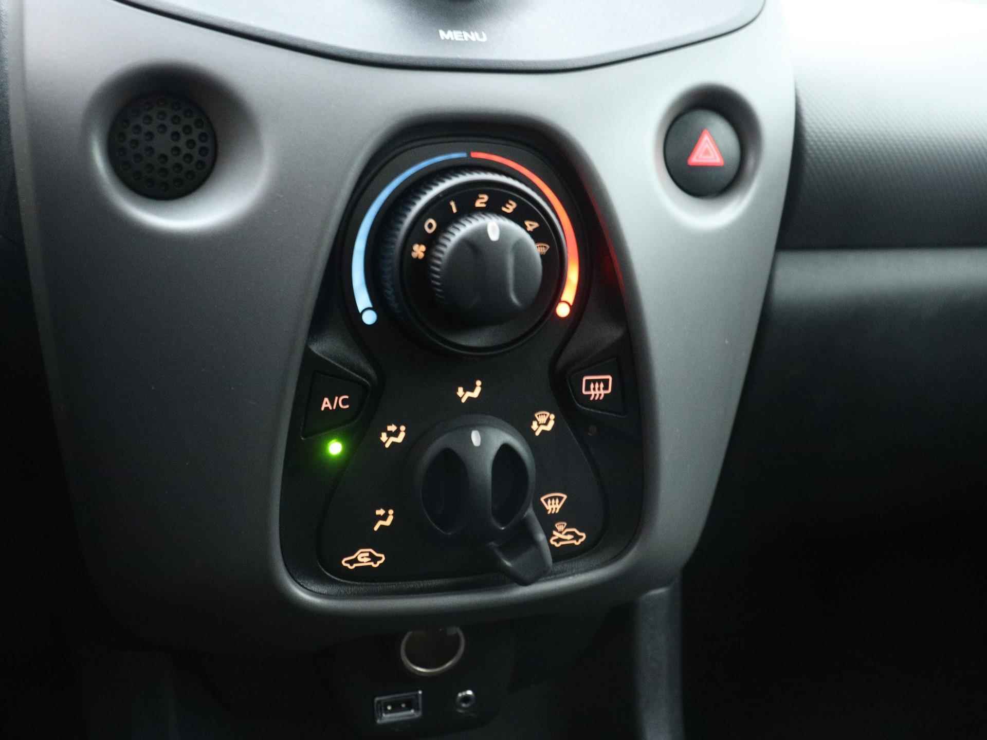 Peugeot 108 Active 72pk | Airco | Mistlampen Voor | Bluetooth | Achterbank In Delen Neerklapbaar | Elektrische Ramen Voor - 27/30