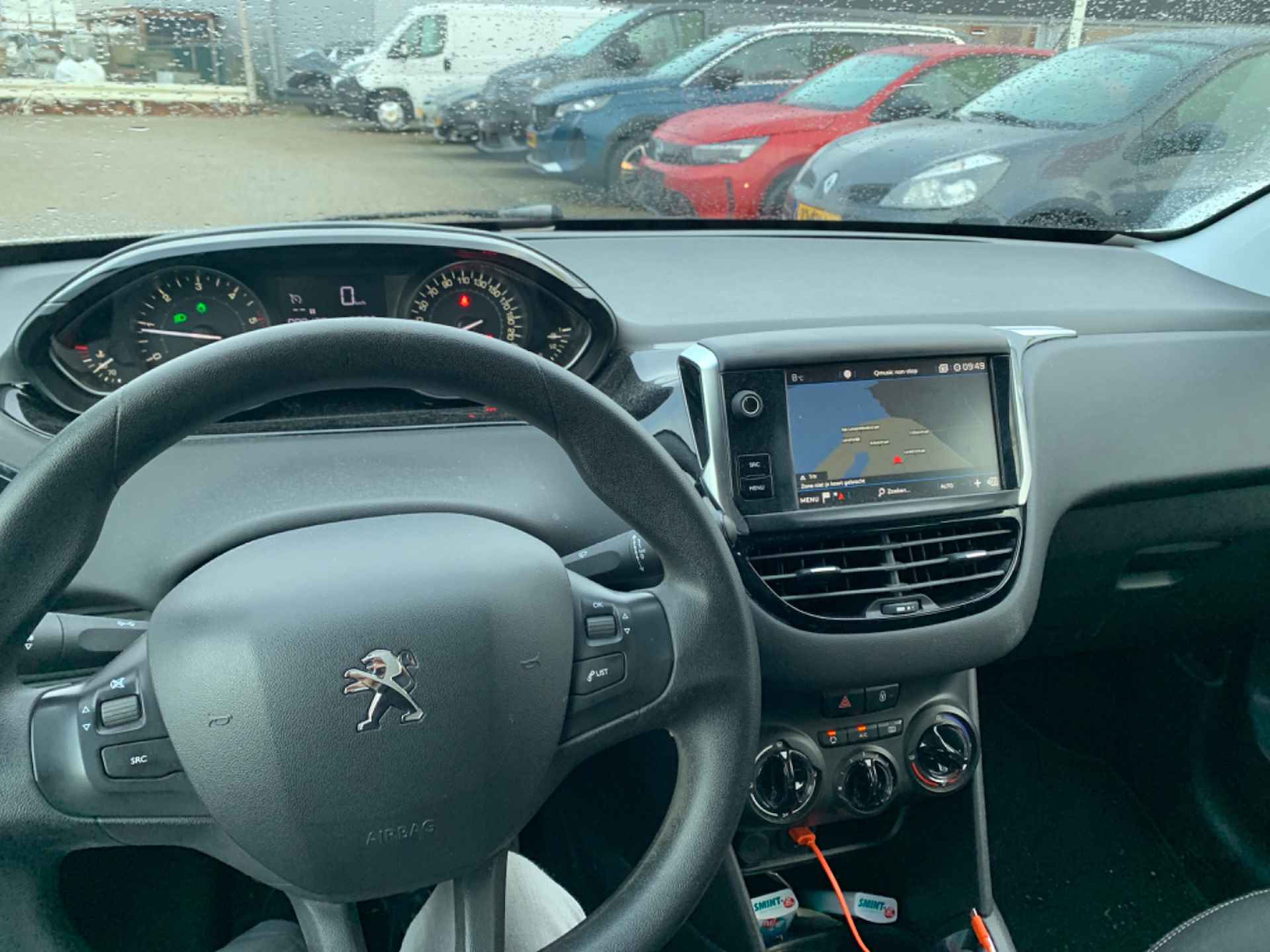 Peugeot 208 1.6 BlueHDi Active Airco | Navigatie | 5 Deurs | Armsteun | Bluetooth | Led Dagrij | Cruise - 7/10