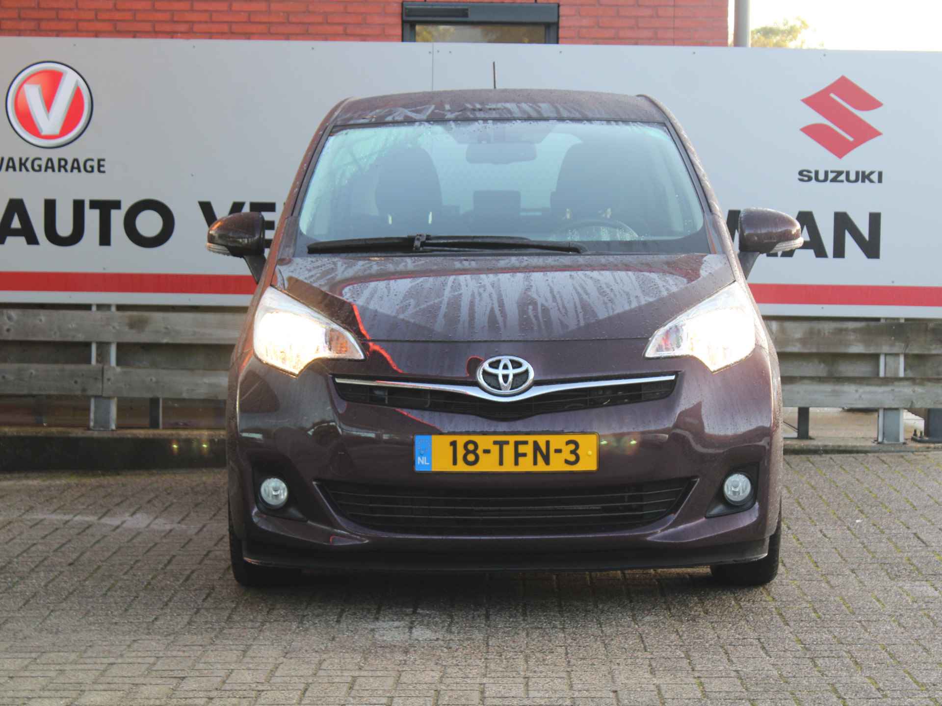 Toyota Verso-S 1.3 VVT-i Dynamic Automaat Achteruitrijcamera, Trekhaak, Elektrische Ramen, Bluetooth, Keyless Entry/Start - 9/36