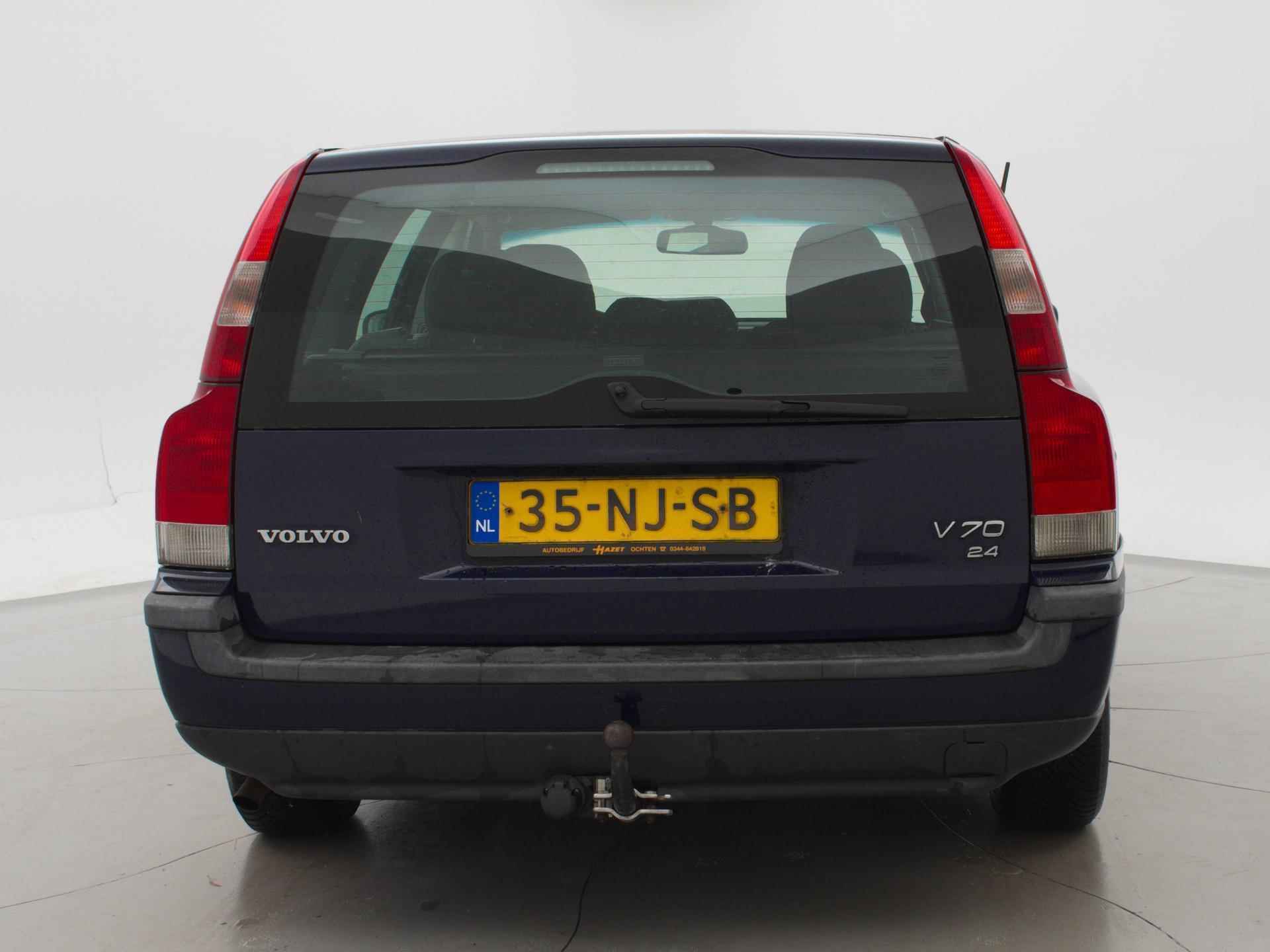 Volvo V70 2.4 170 PK 5-CILINDER ORIG. NL + TREKHAAK - 9/22