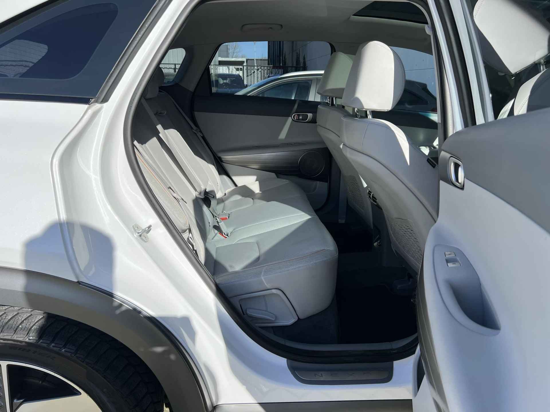 Hyundai NEXO FCEV Plus Pack / Dealer Onderhouden / Elektrisch Verkoel-, Verstel- & Verwarmbare Stoelen Voor / Schuif- & Kanteldak / 360 °C Camera / - 8/43