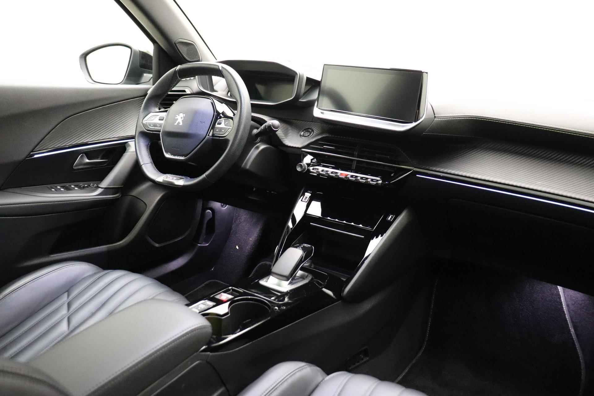 Peugeot e-2008 EV GT Pack 50 kWh 3-fase lader 136 PK | Automaat | LMV | A/C | Panoramadak | Draadloze telefoonlader | Leer met stoelverwarming | 12% bijtelling - 4/37
