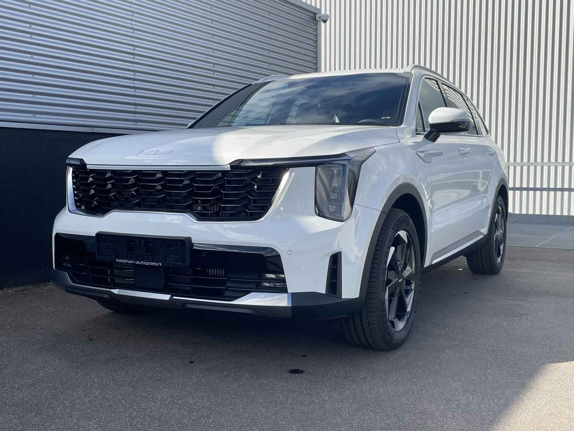 Kia Sorento 1.6 T-GDi Hybrid 2WD DynamicLine 7p. ACTIE UIT VOORRAAD LEVERBAAR! Climate control, Parkeersensoren voor+achter, Achteruitrijcamera, Dodehoekdetectie, Adaptief cruise control, - 57/62