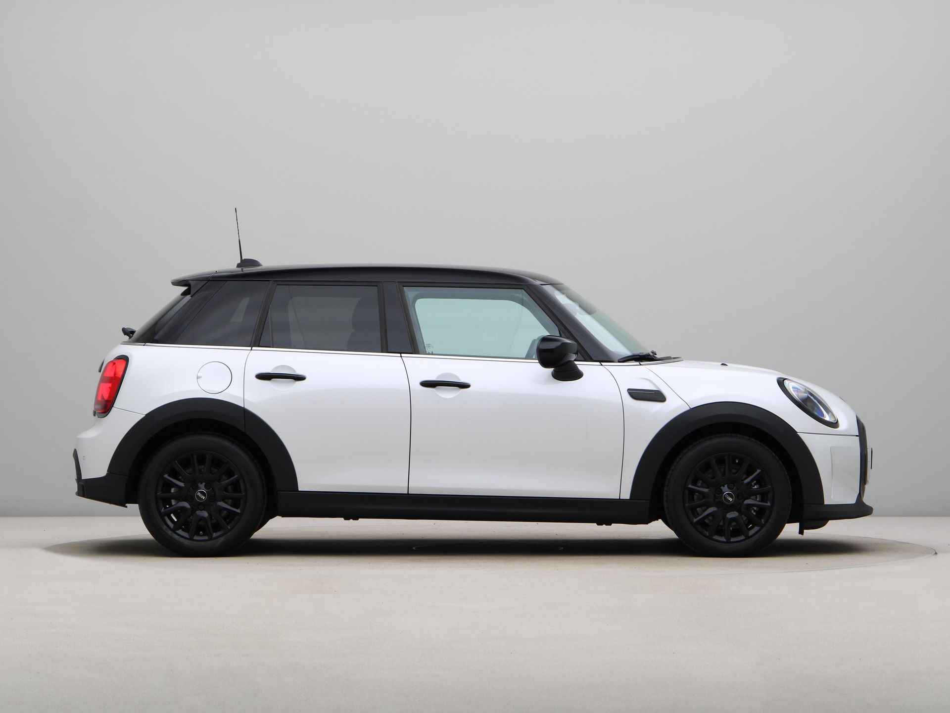 MINI 5-deurs Cooper Camden Edition Aut. - 9/24